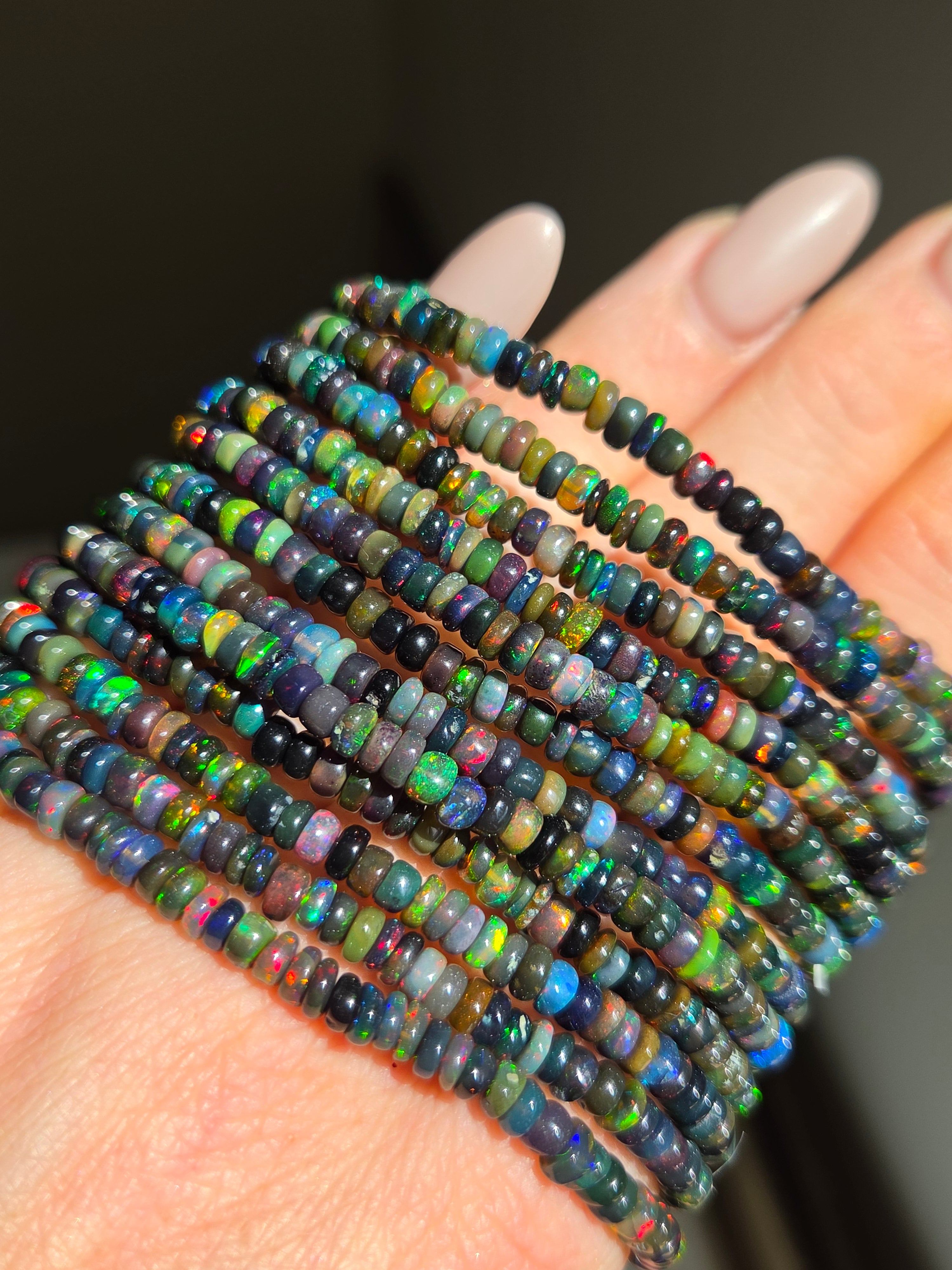 Black Opal Bracelet | 4mm