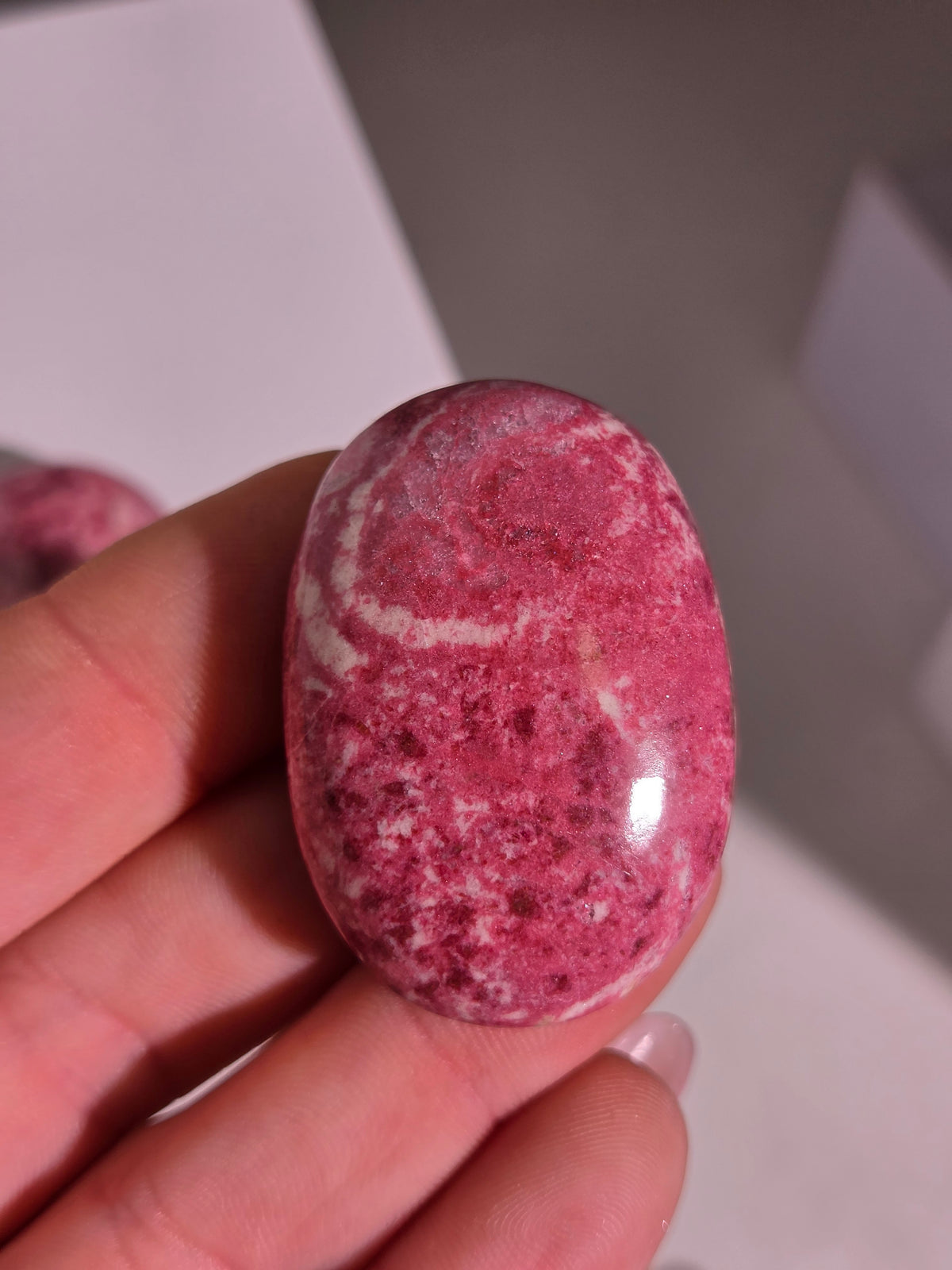 Thulite Palmstone | select your piece