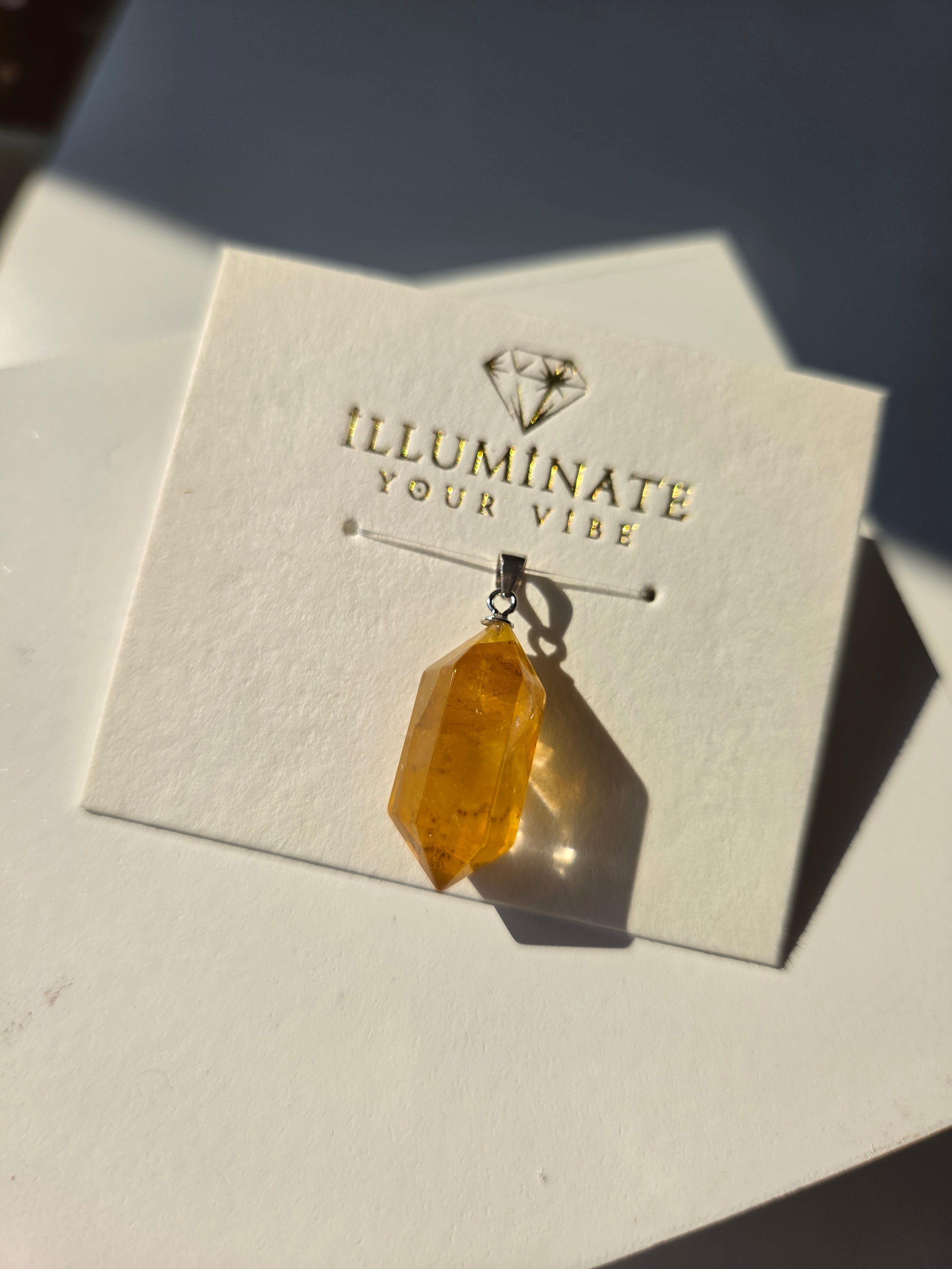 Golden Healer DT pendant 001
