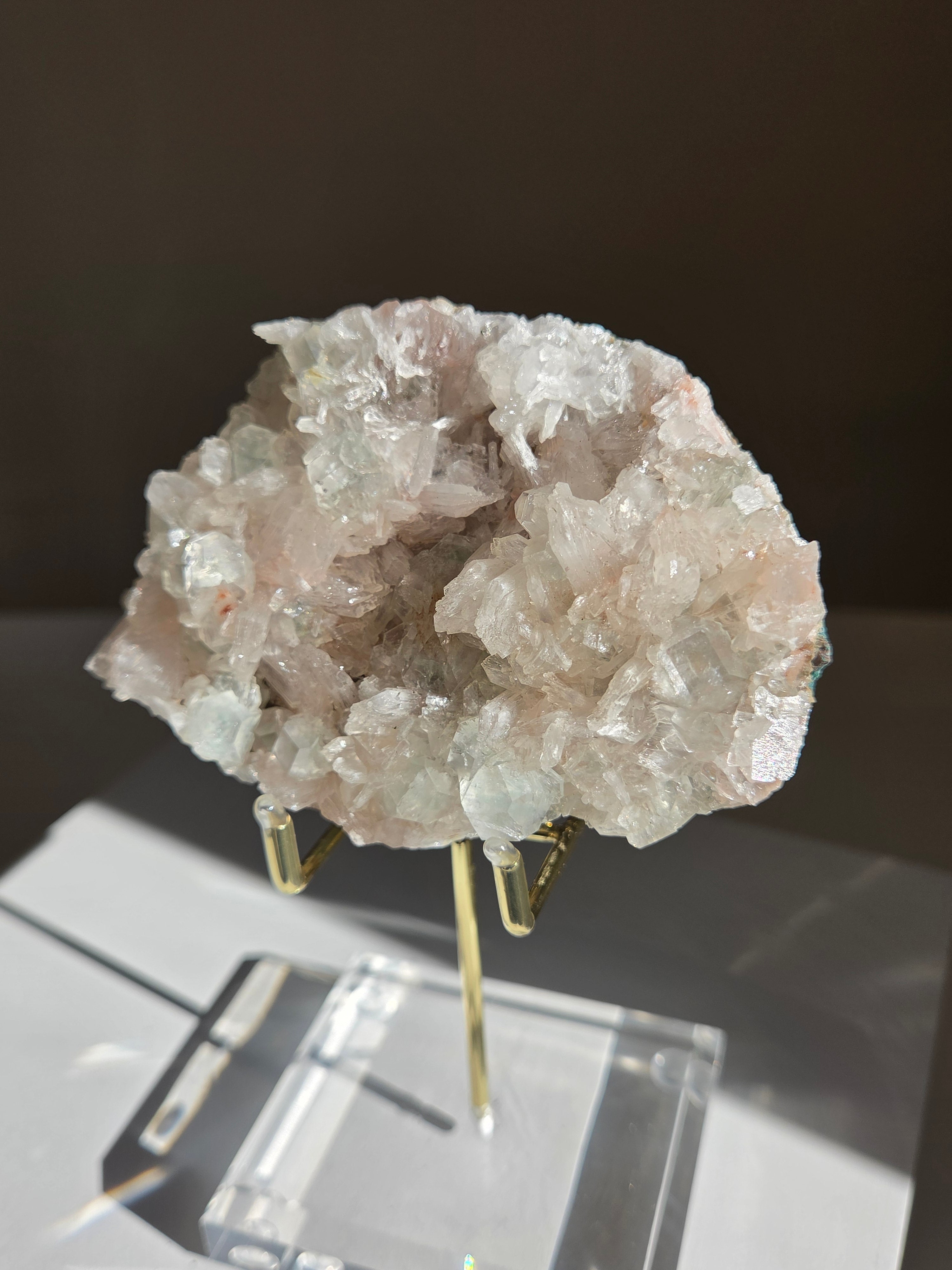 Pink Apophyllite 001