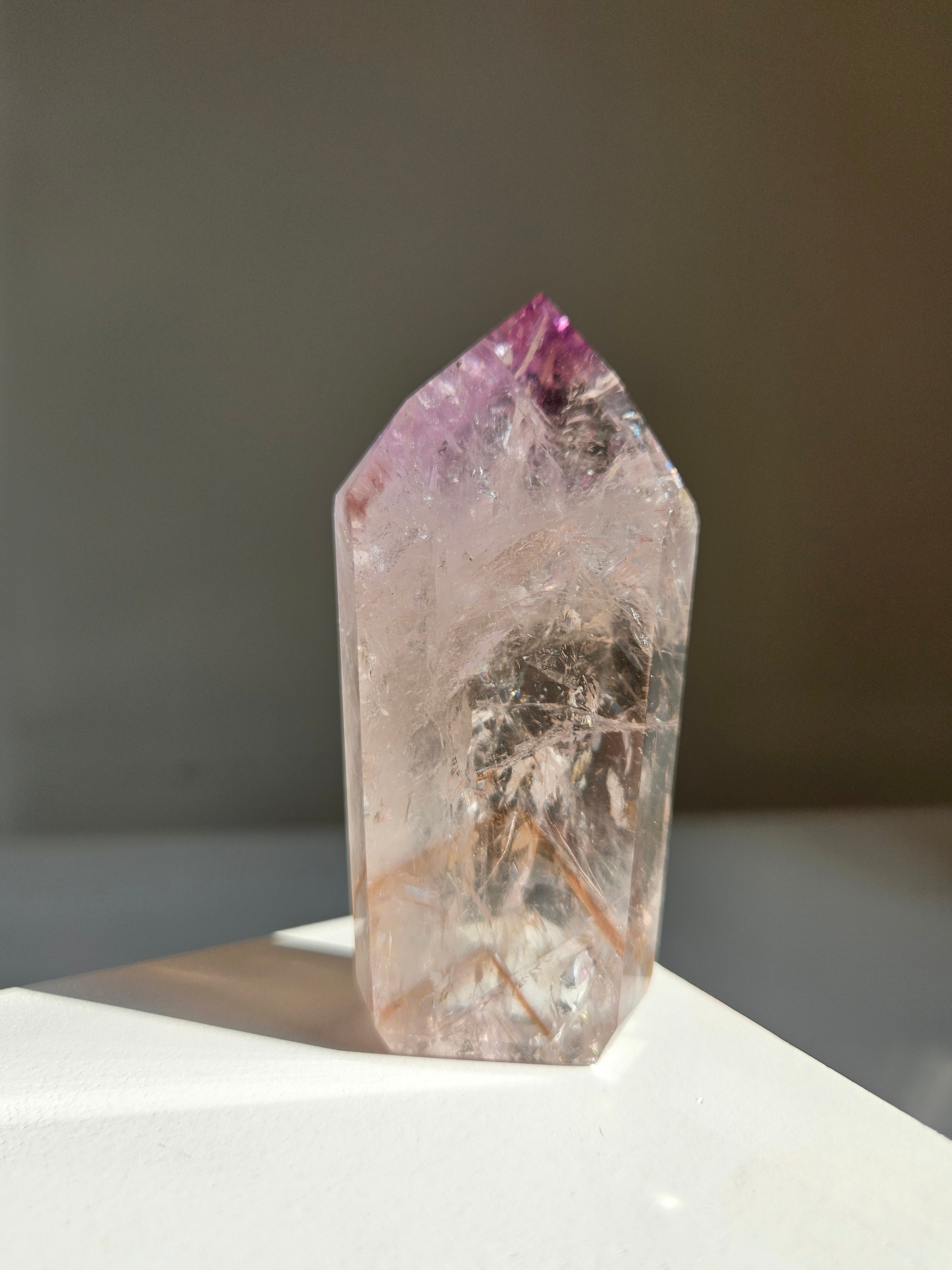 UV reactive Amethyst Tower 005