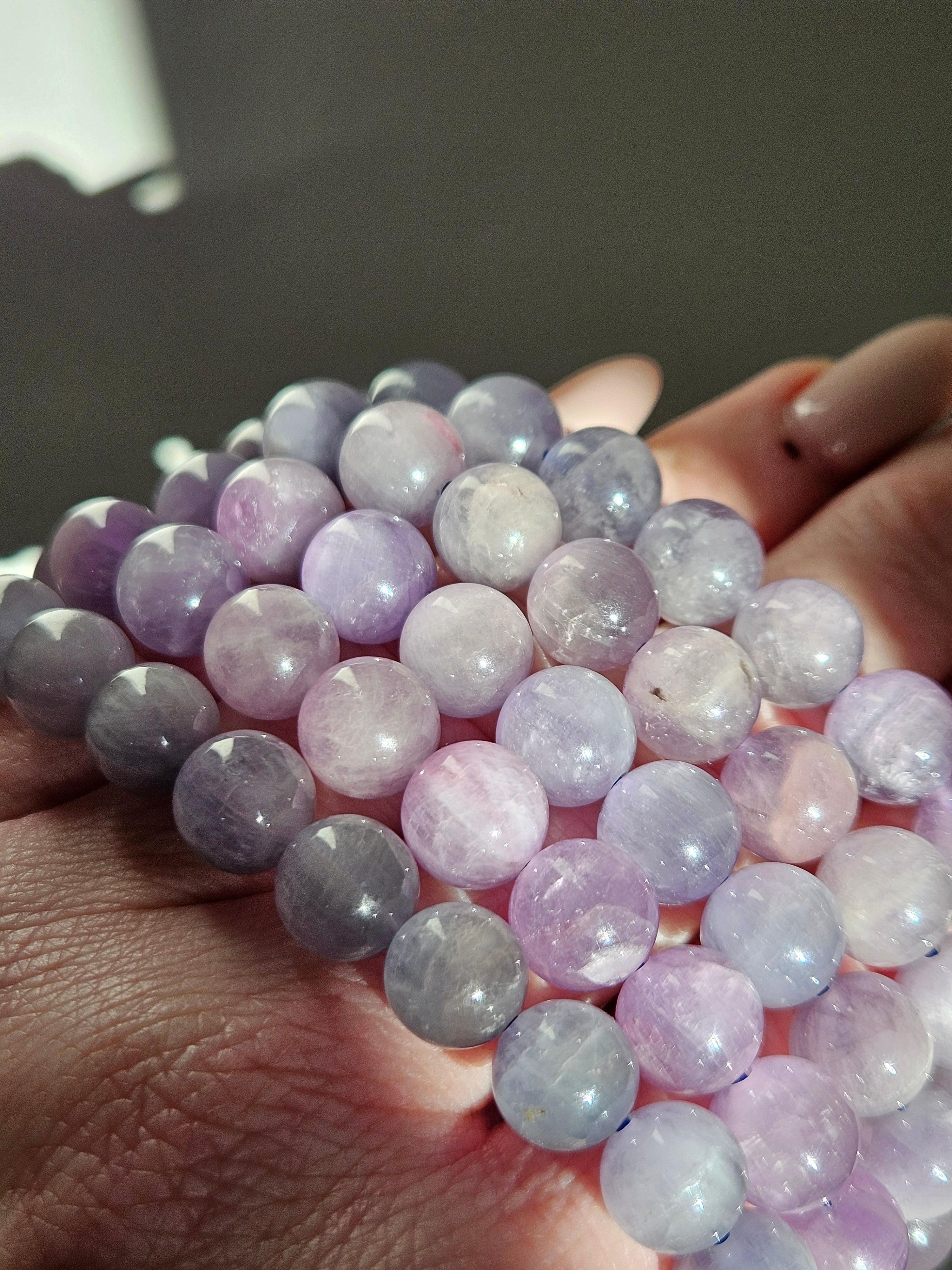 Heat treated Grey Kunzite Bracelet | 8mm