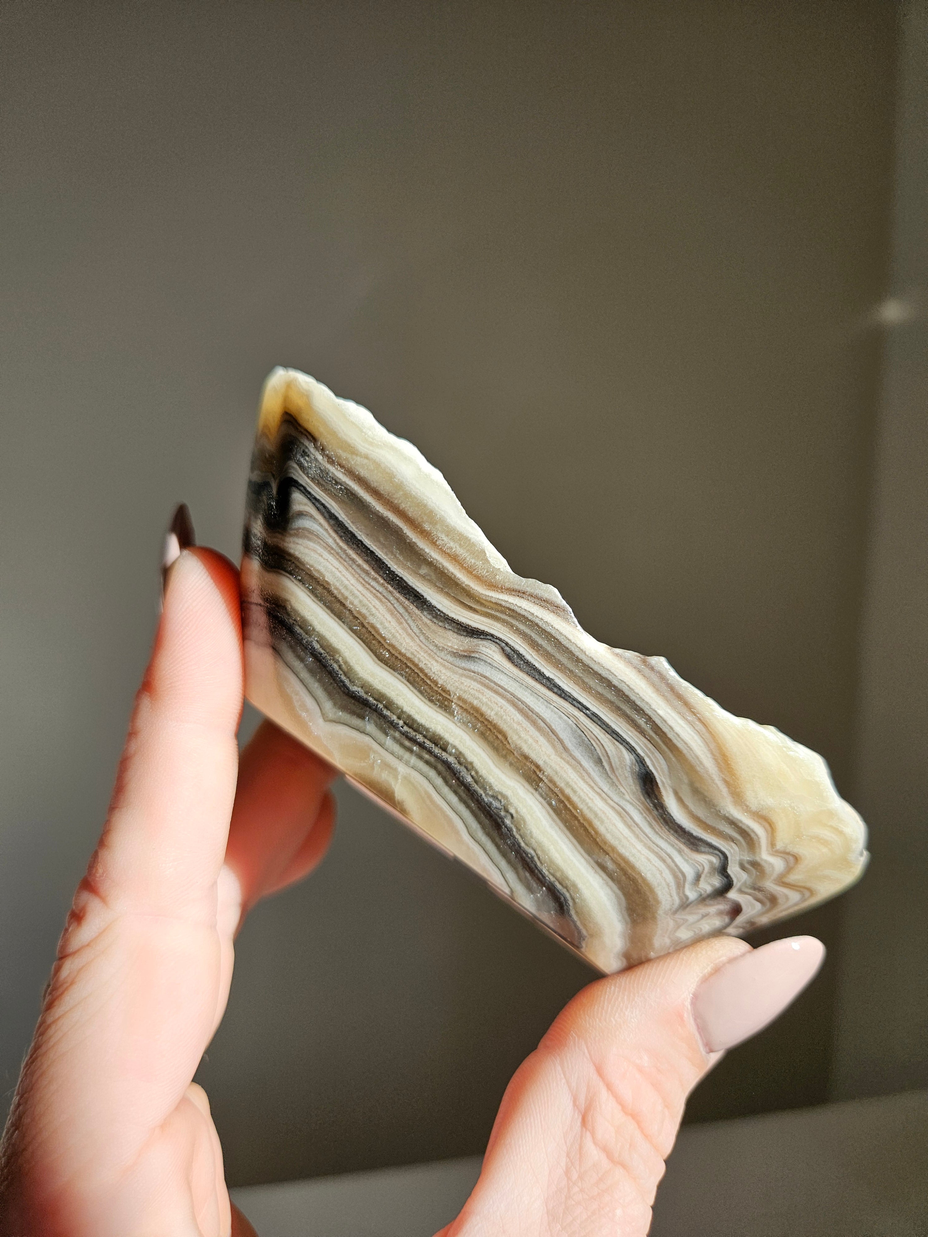 Banded Calcite Bowl 006