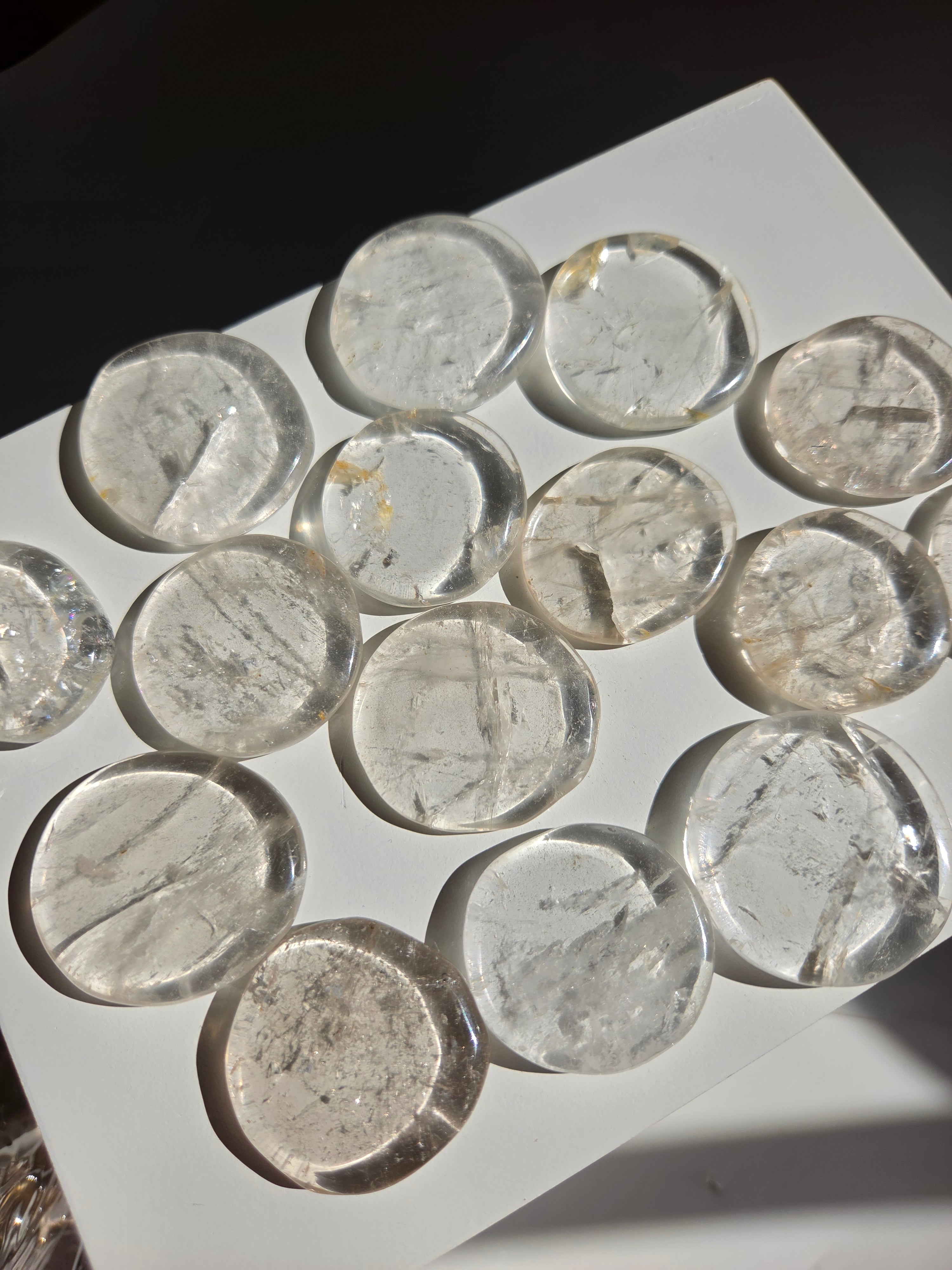 Quartz Irregular Flats