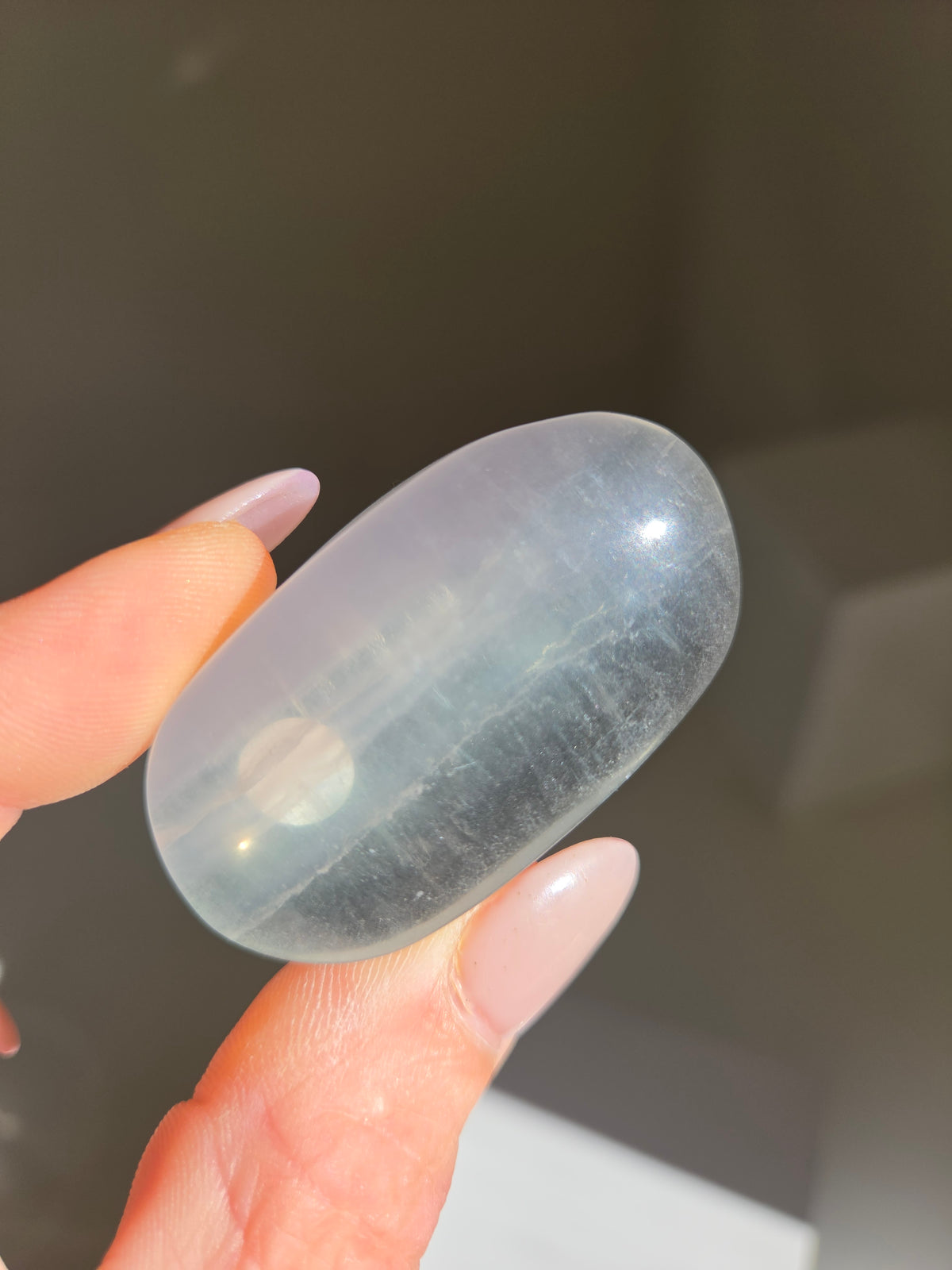 Pastel Fluorite Palm 001
