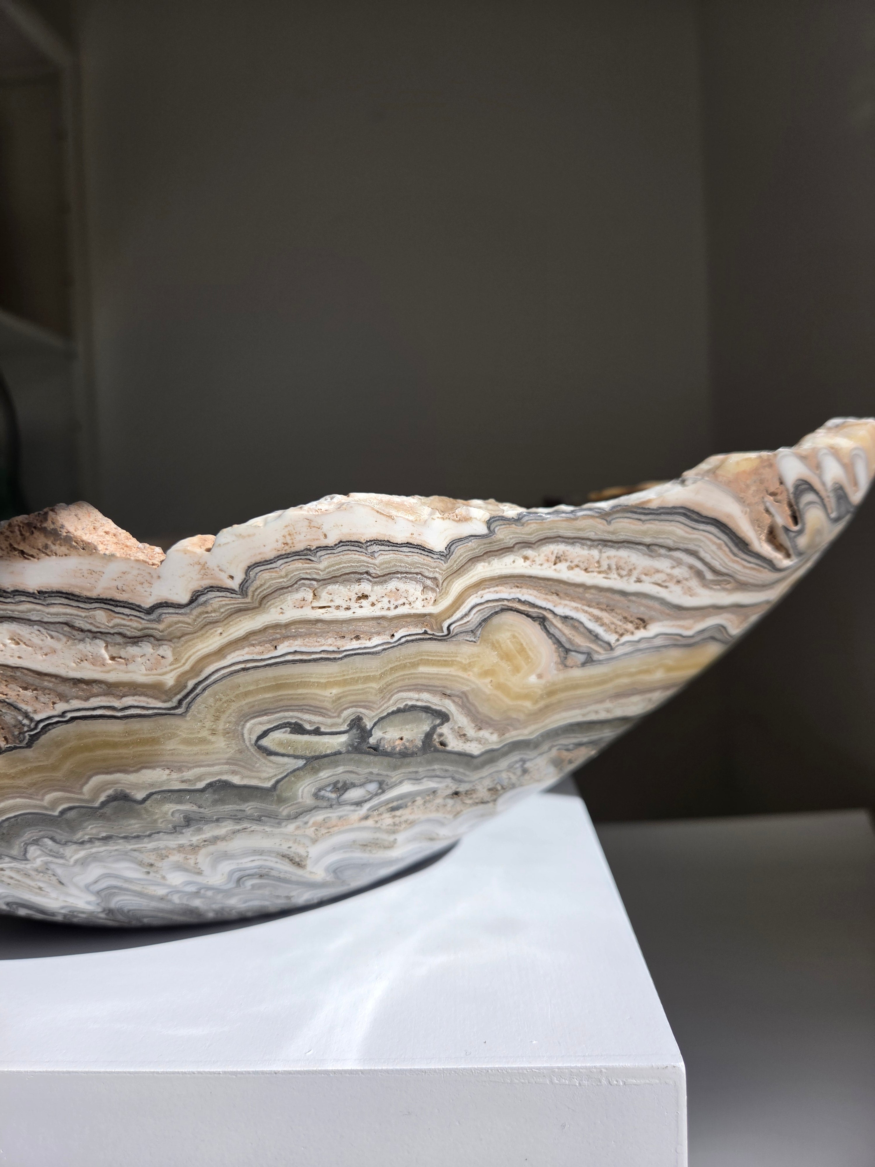 XL Calcite Bowl 001