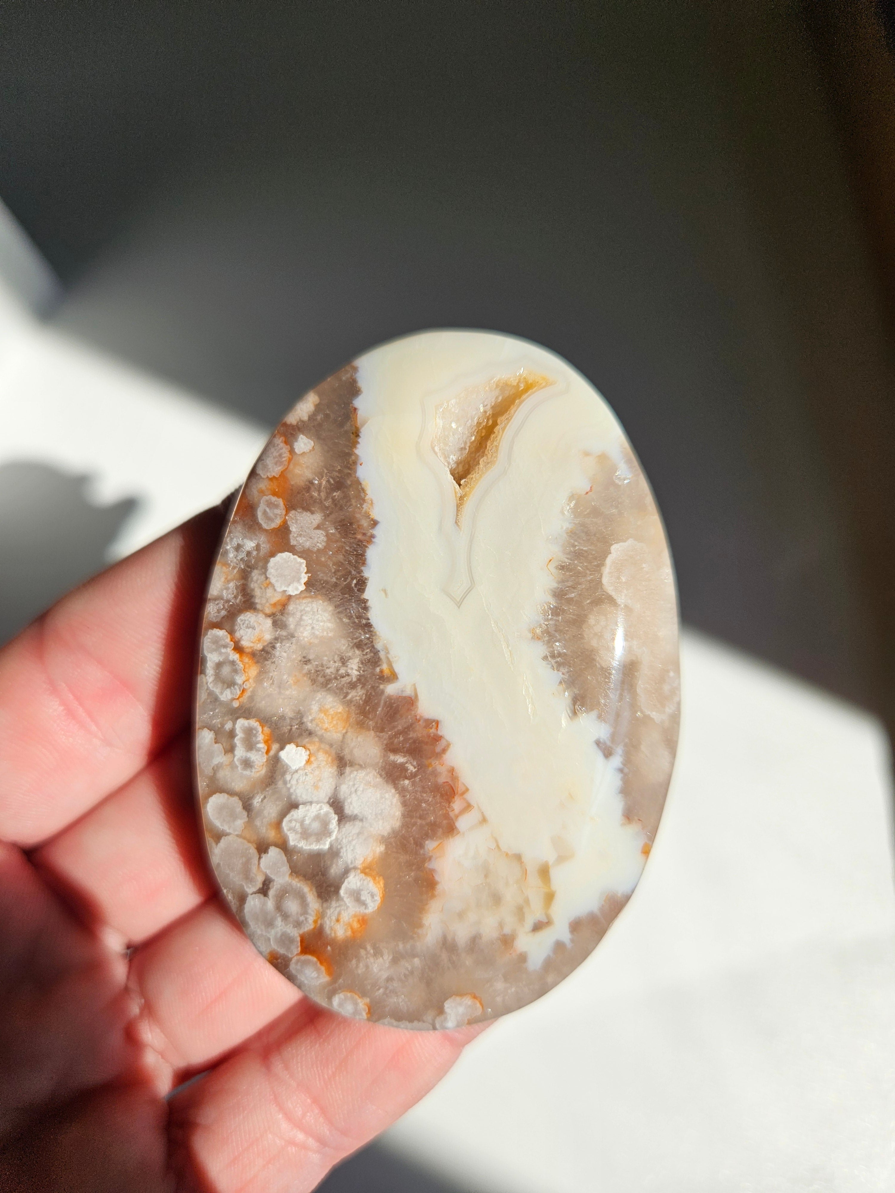 Flower Agate Palmstone 014