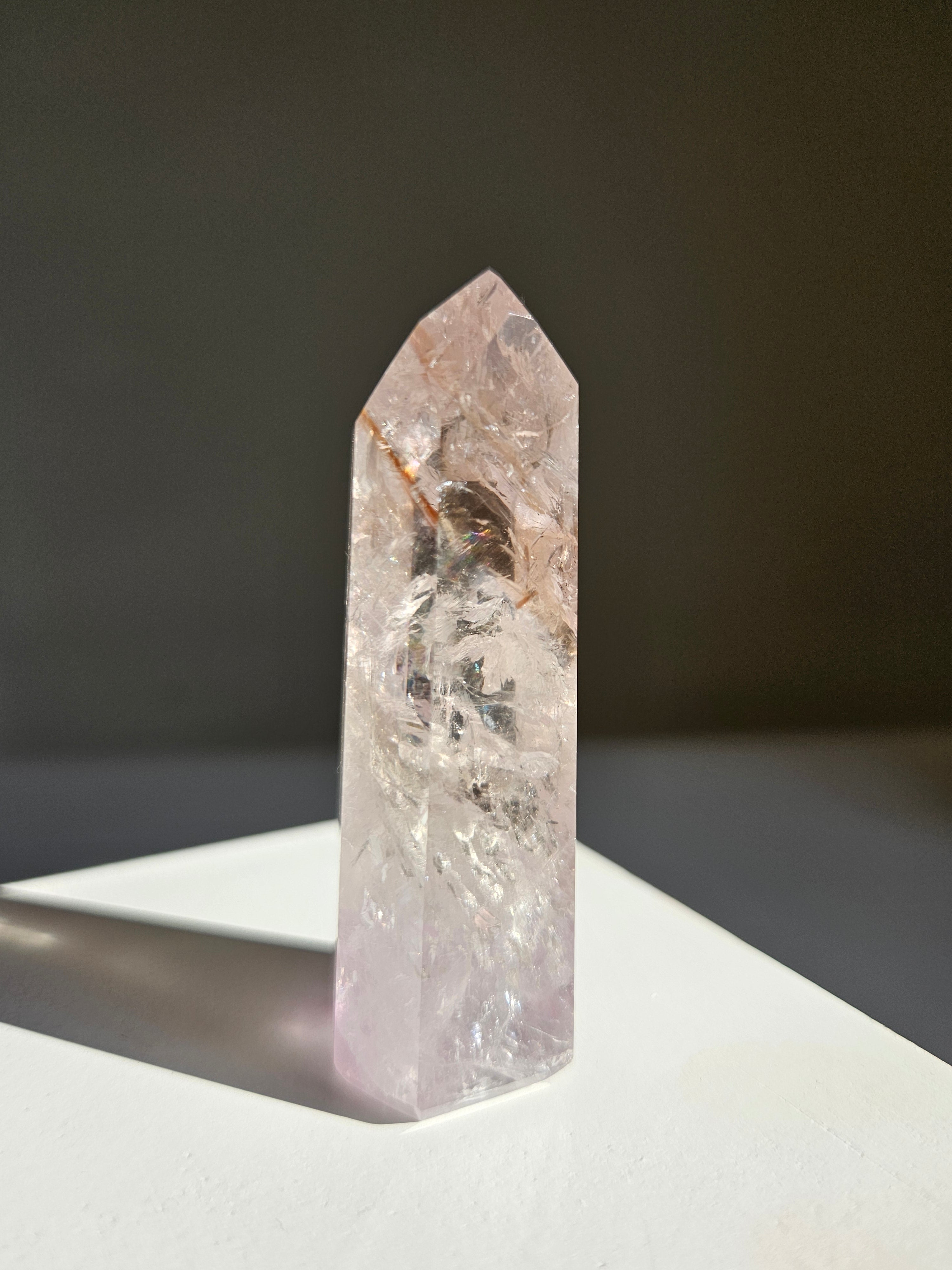 UV reactive Amethyst Tower 004
