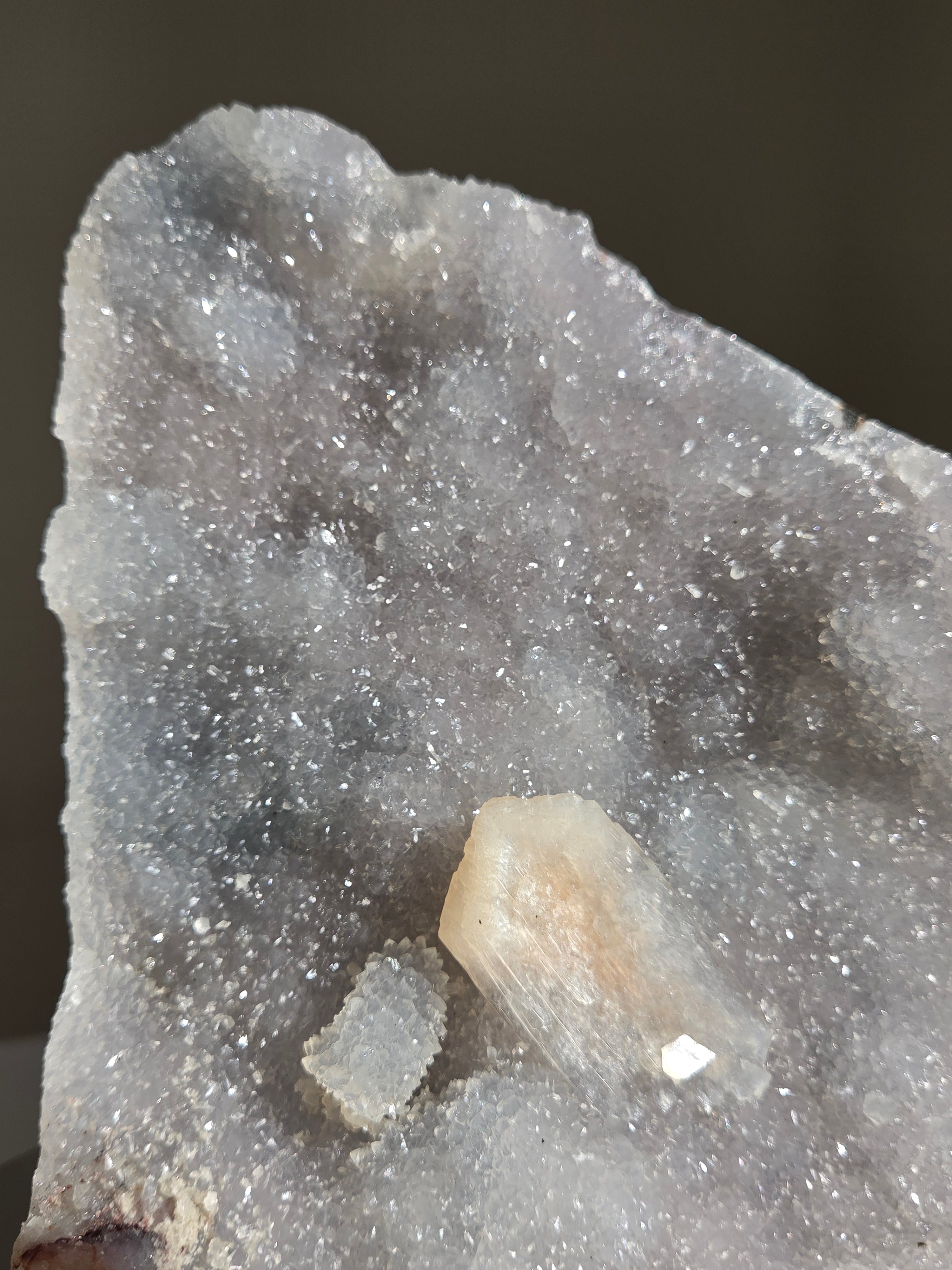 Pink Chalcedony x Quartz 007