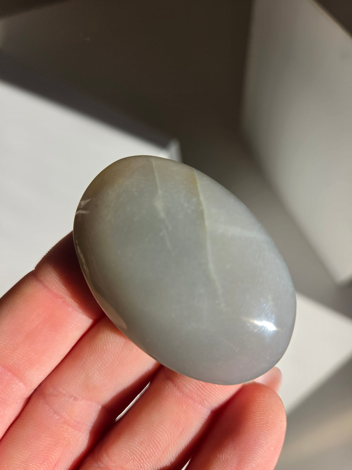 Green Moonstone Palmstone 009