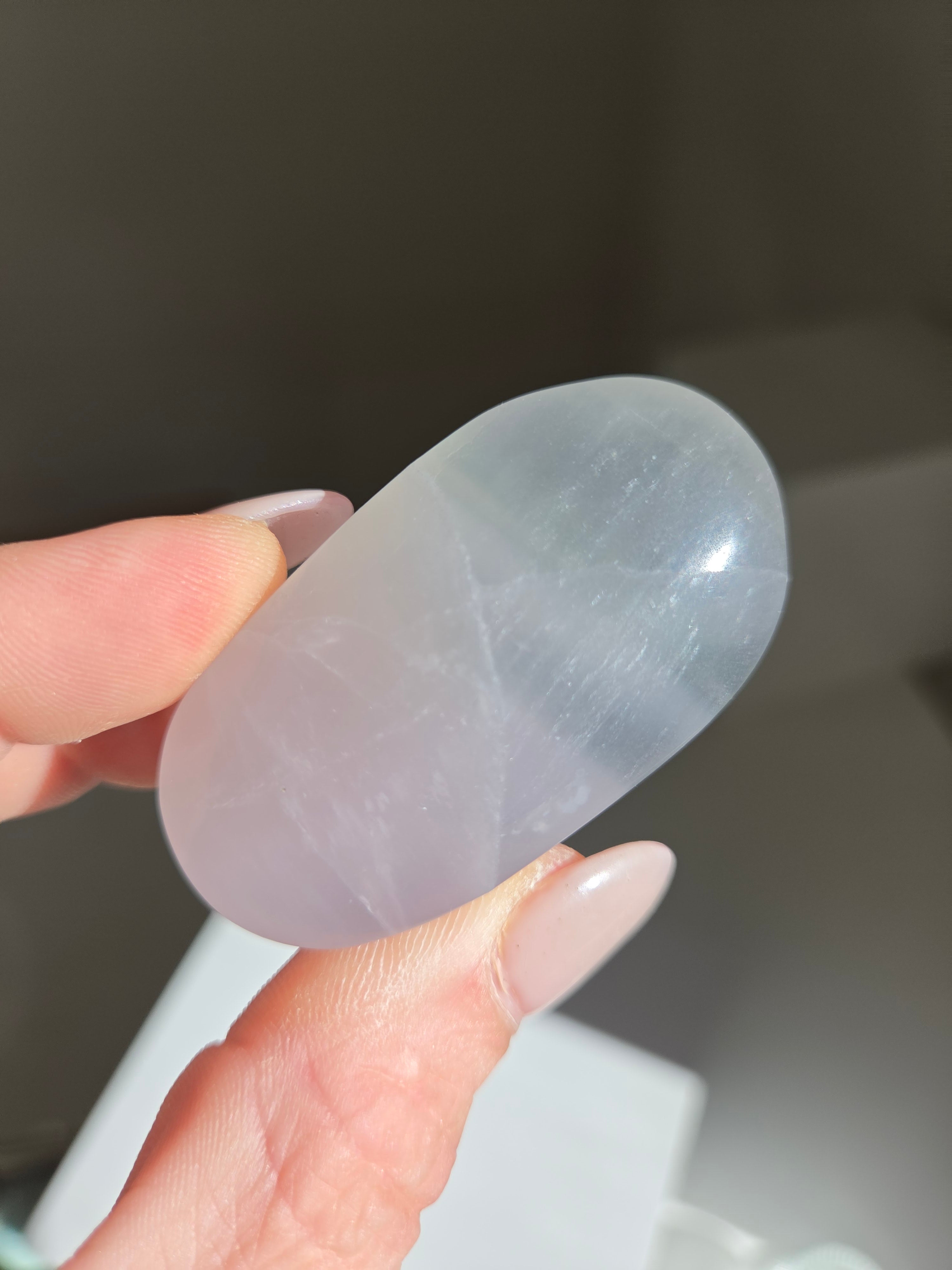 Pastel Fluorite Palm 003