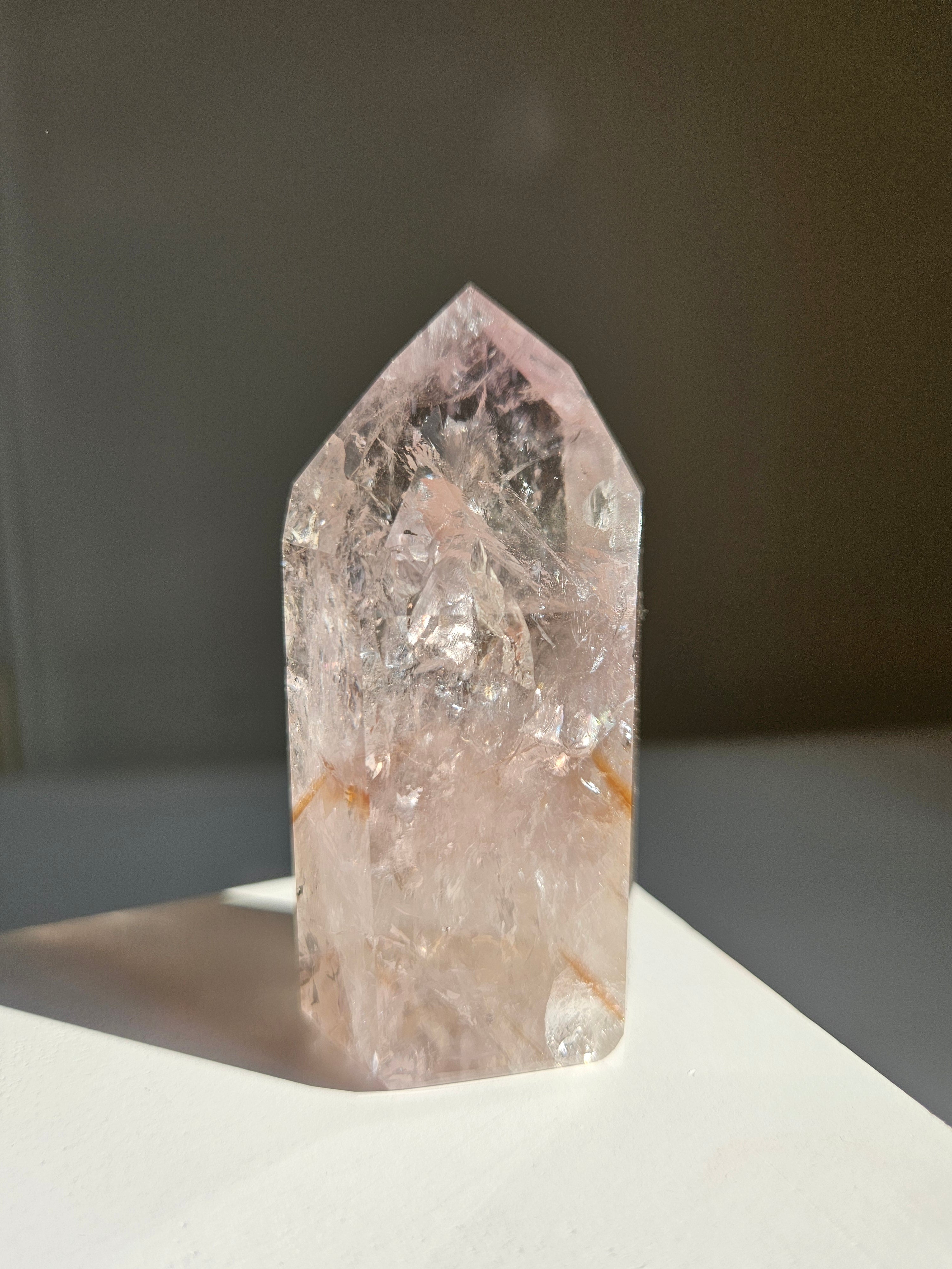 UV reactive Amethyst Tower 011