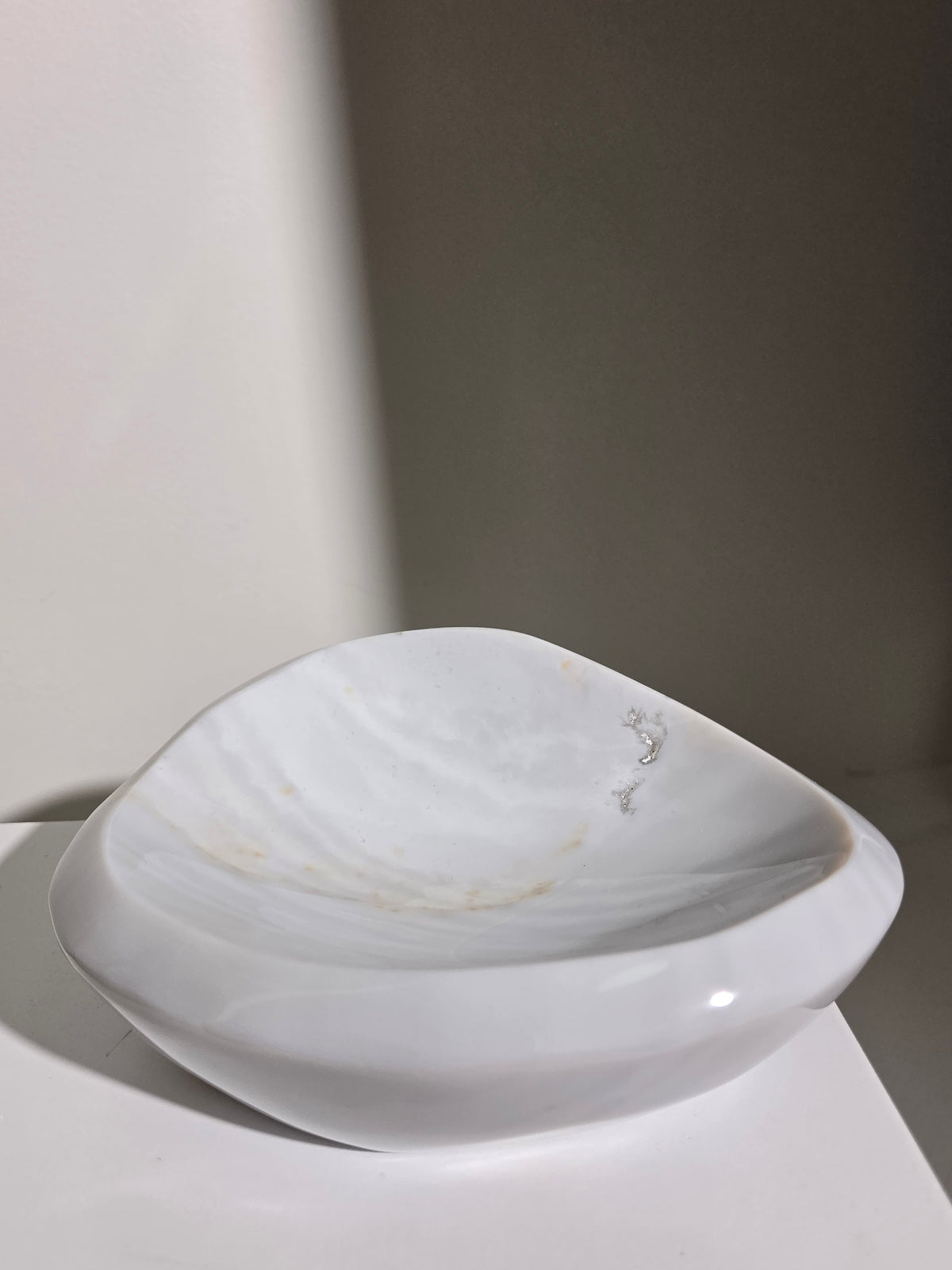 Banded Agate Bowl 001