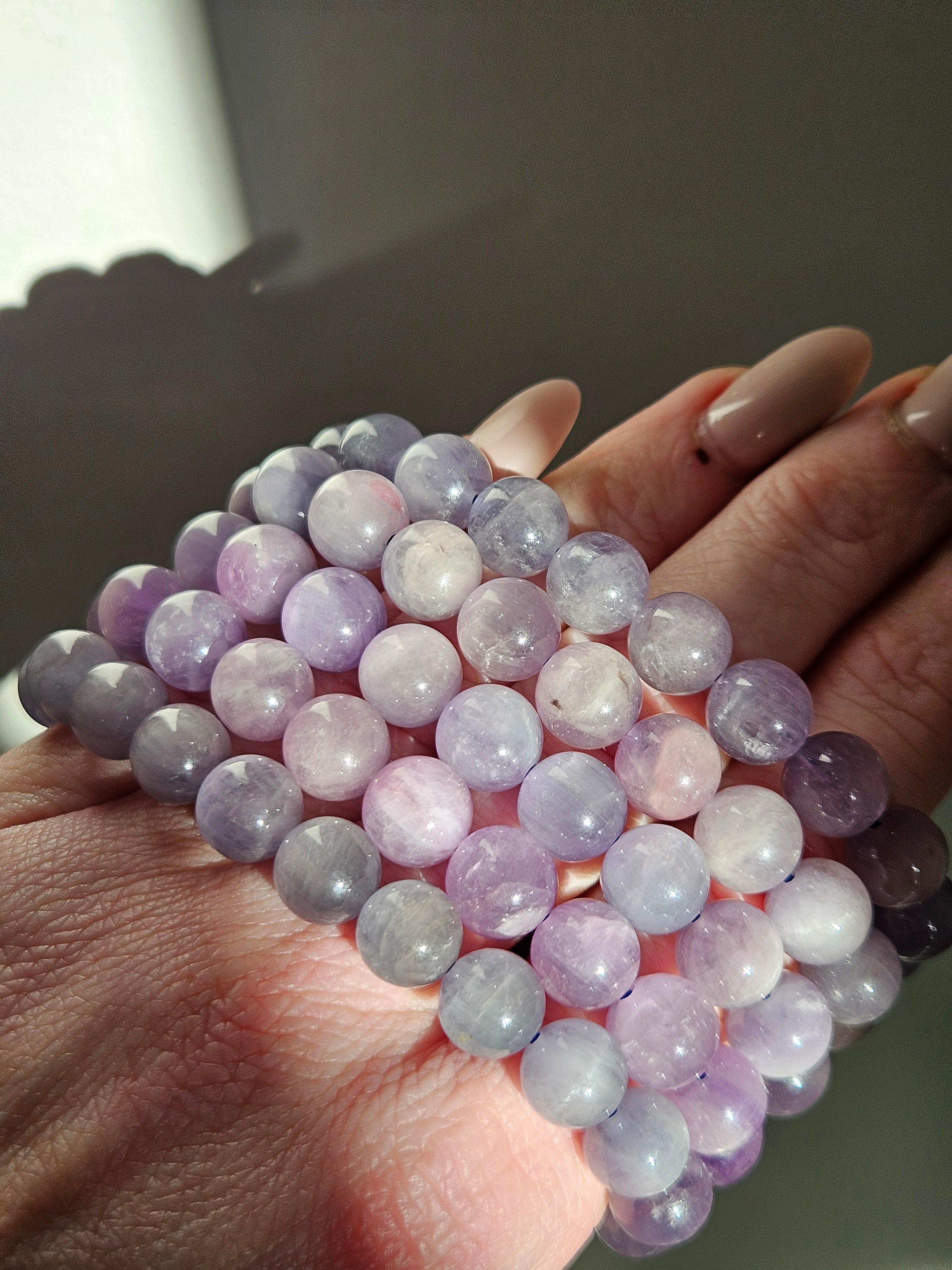 Heat treated Grey Kunzite Bracelet | 8mm