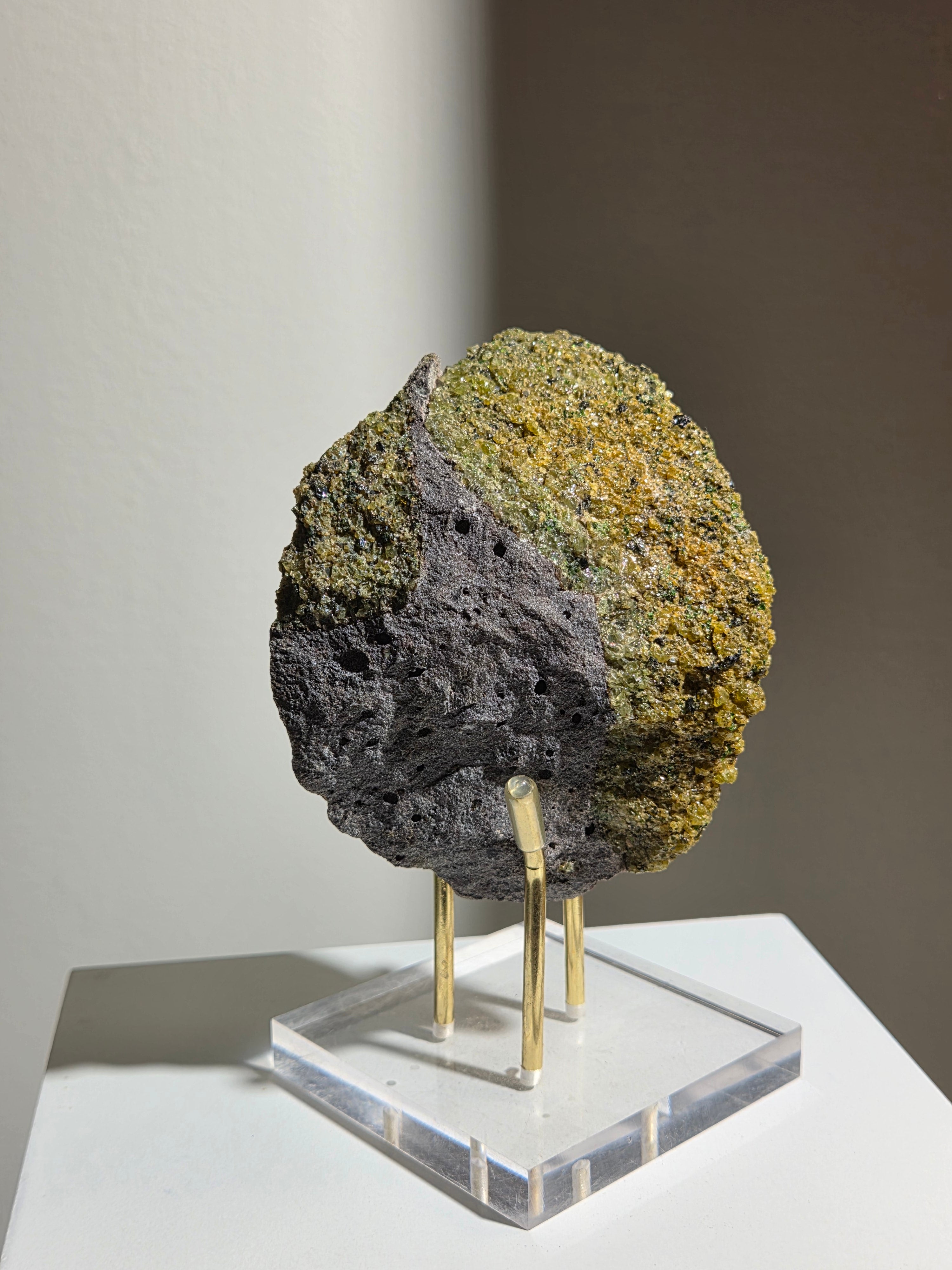 Raw Peridot 006