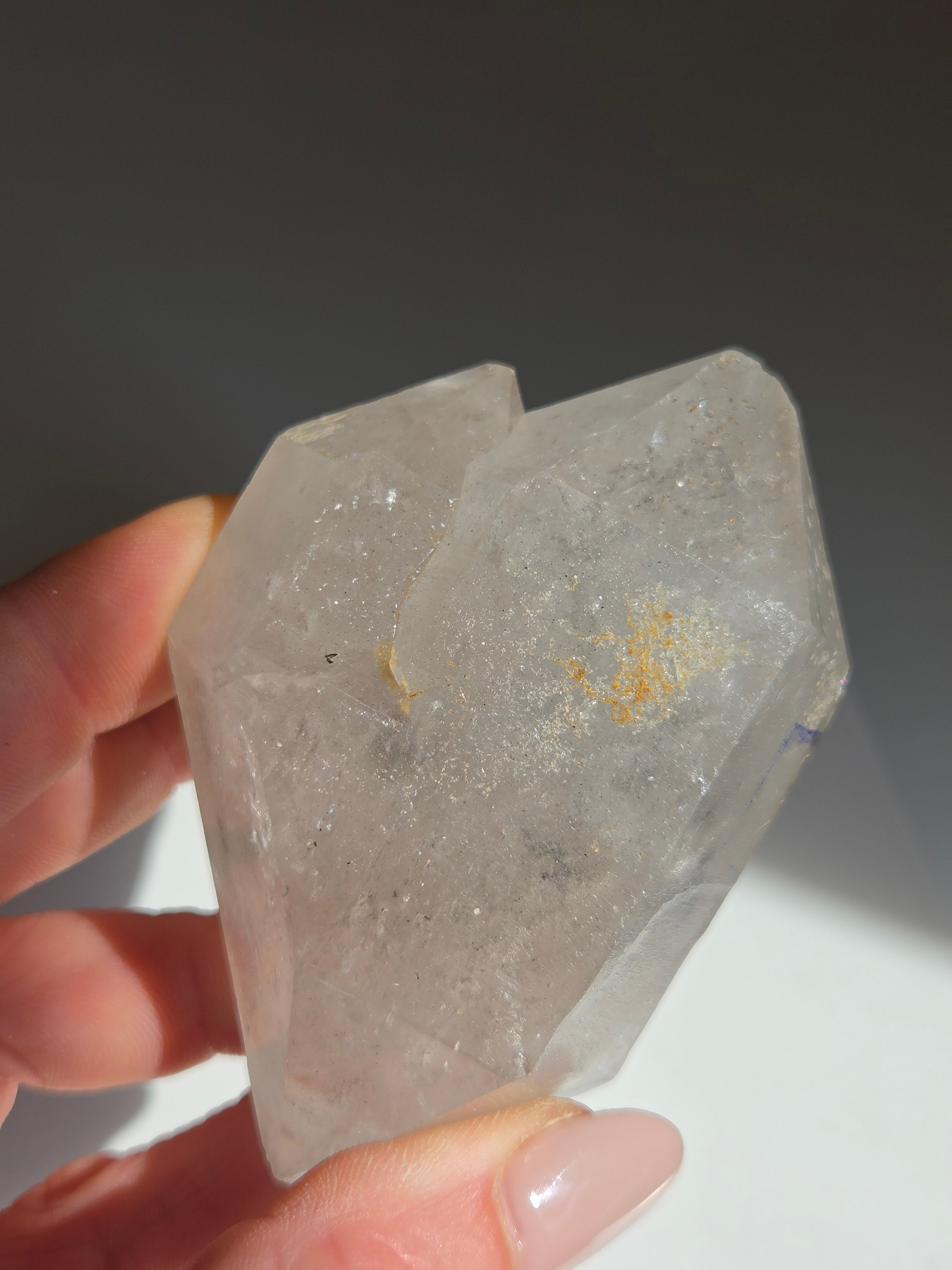 Tibetan Enhydro Quartz 002