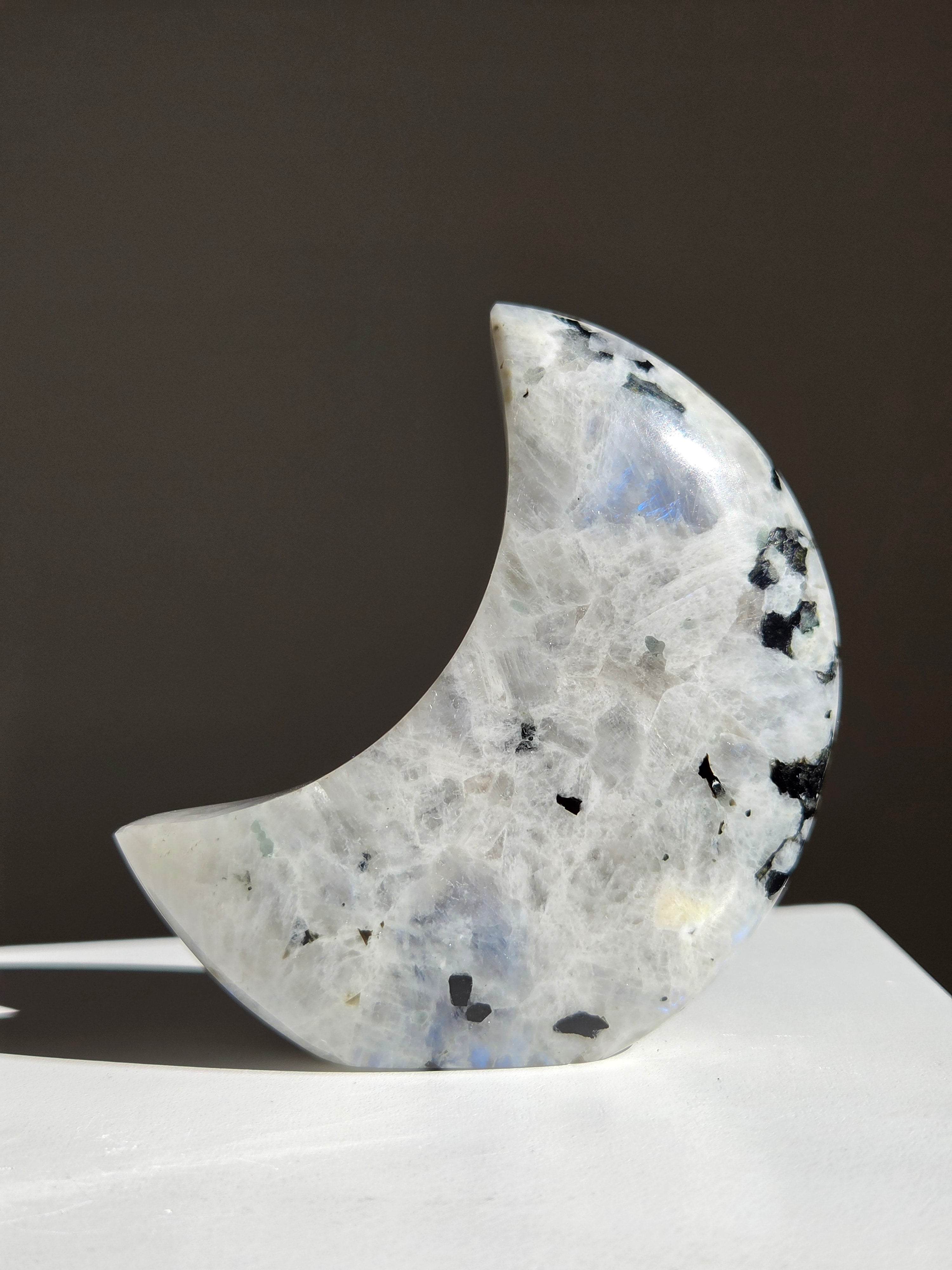 Moonstone Standing Moon 005