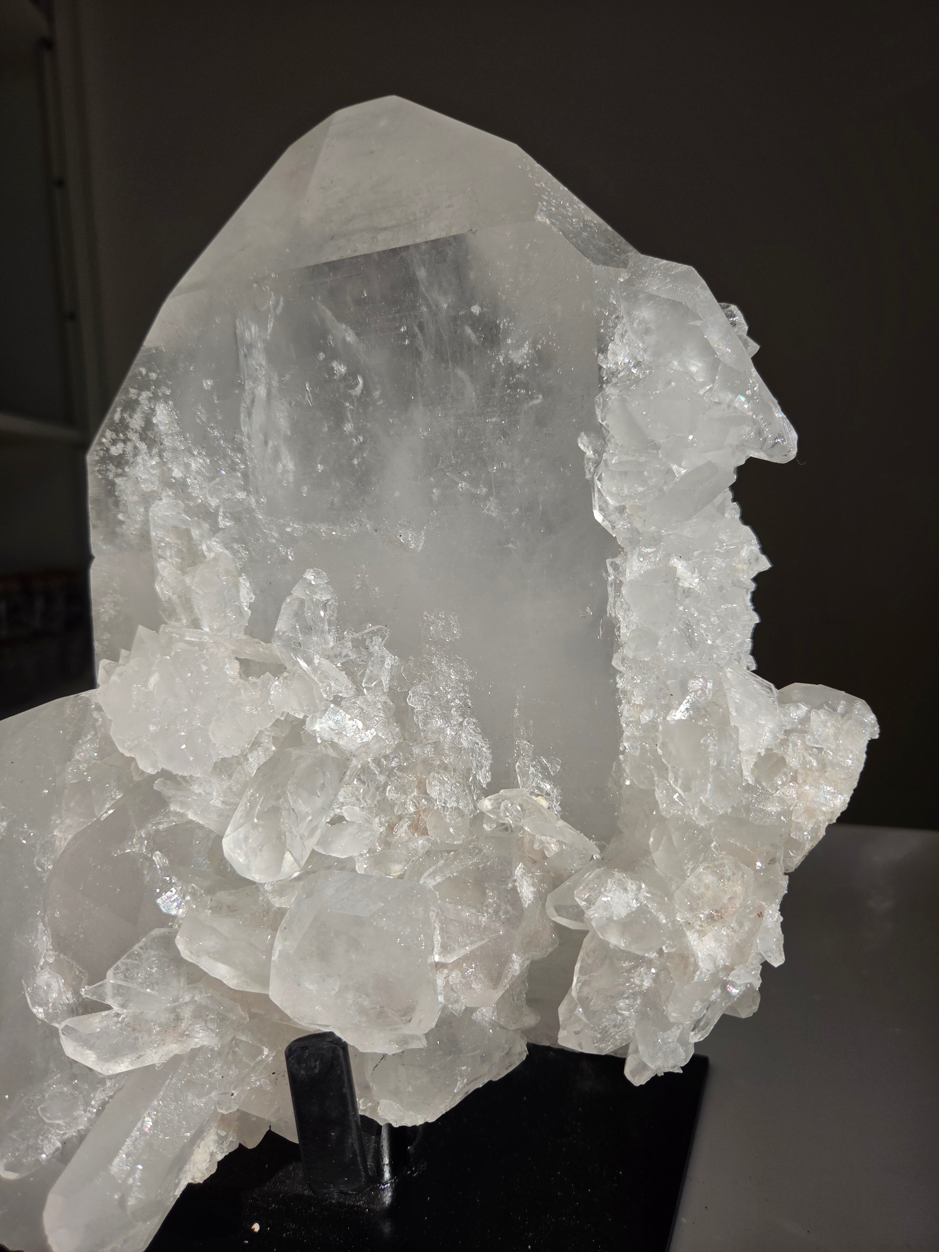 Chisel Tip Quartz Cluster Statement on Stand