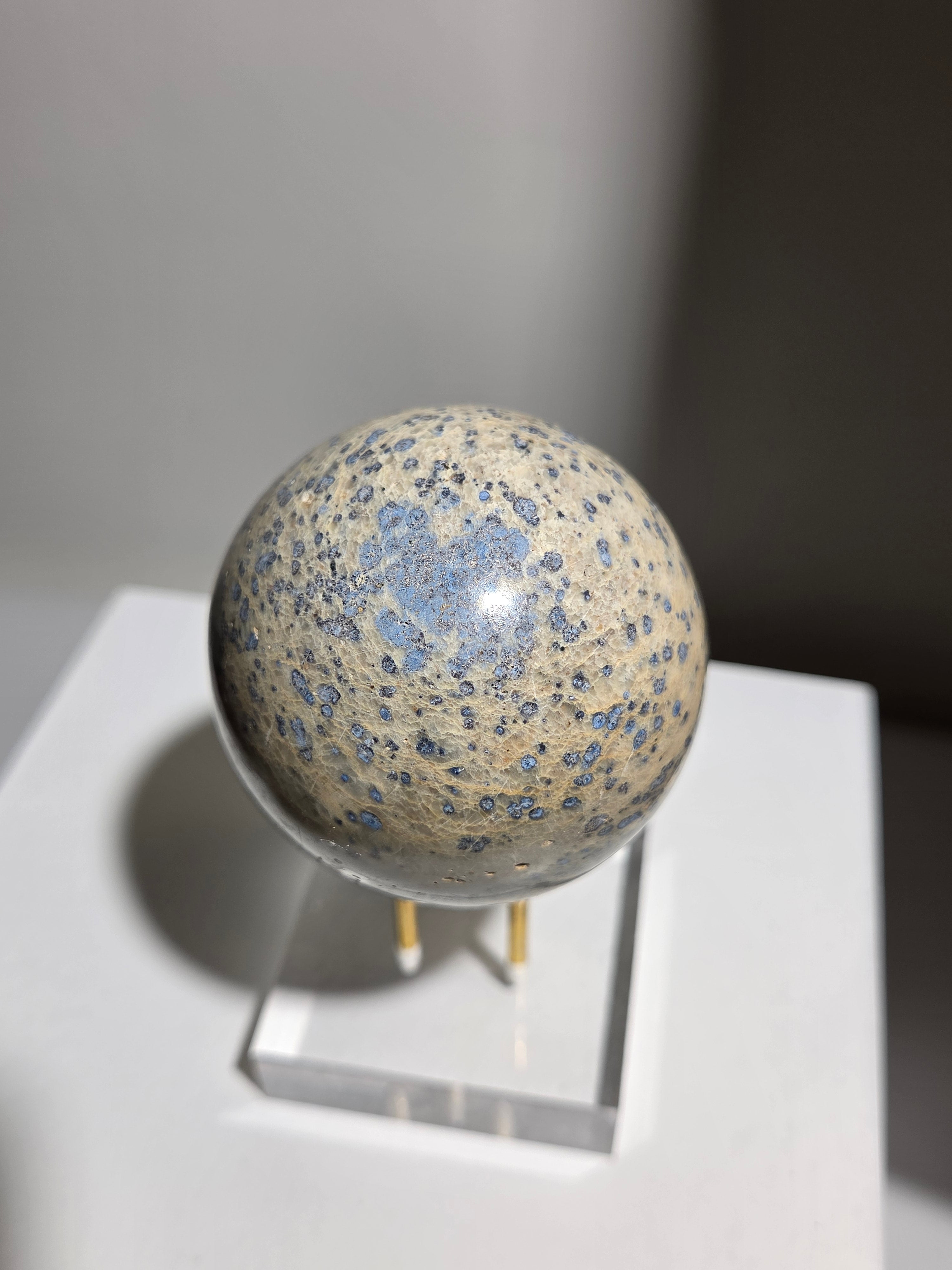 Dumorterite Sphere 002