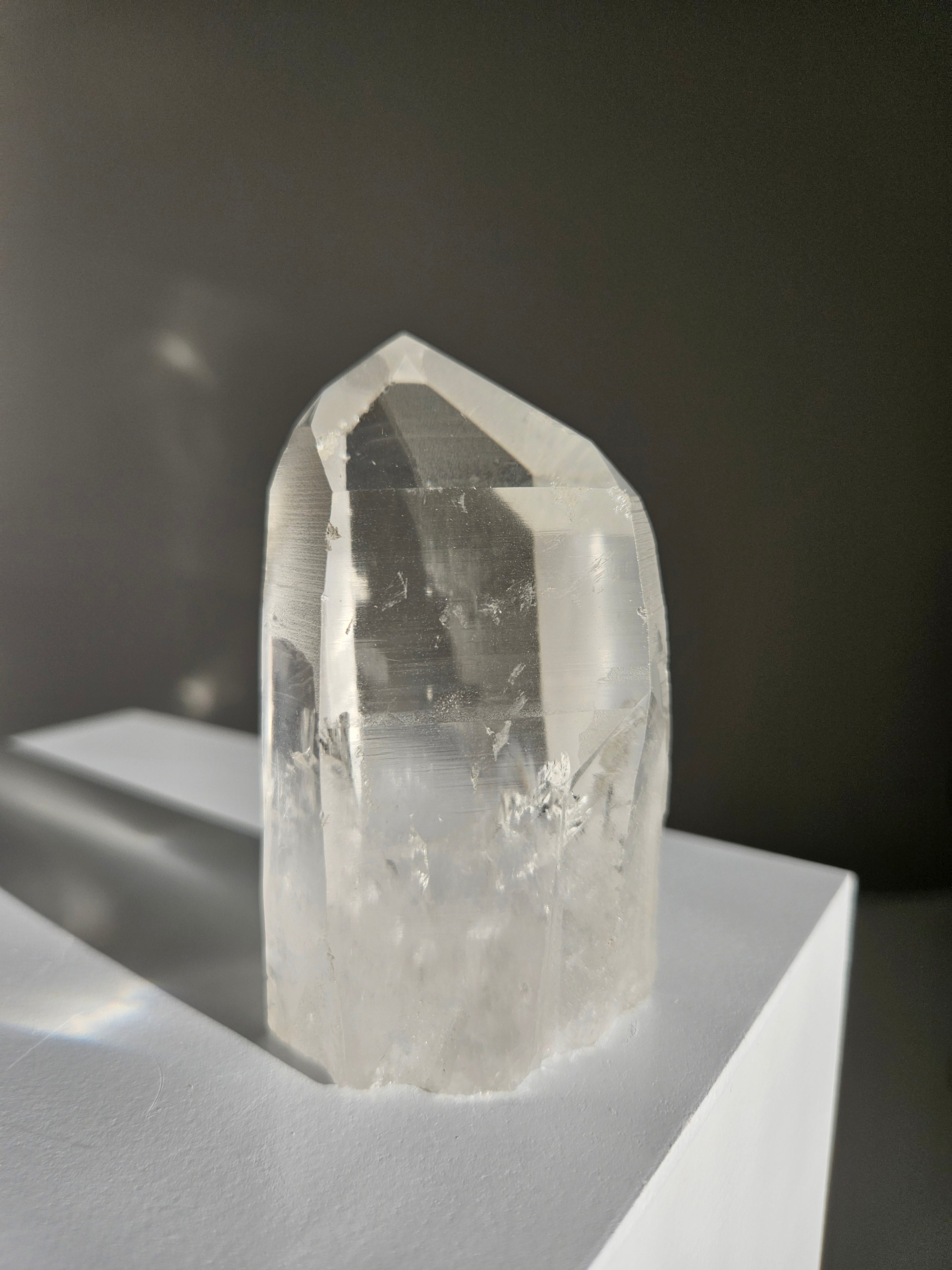 Semipolished Quartz Tower 009