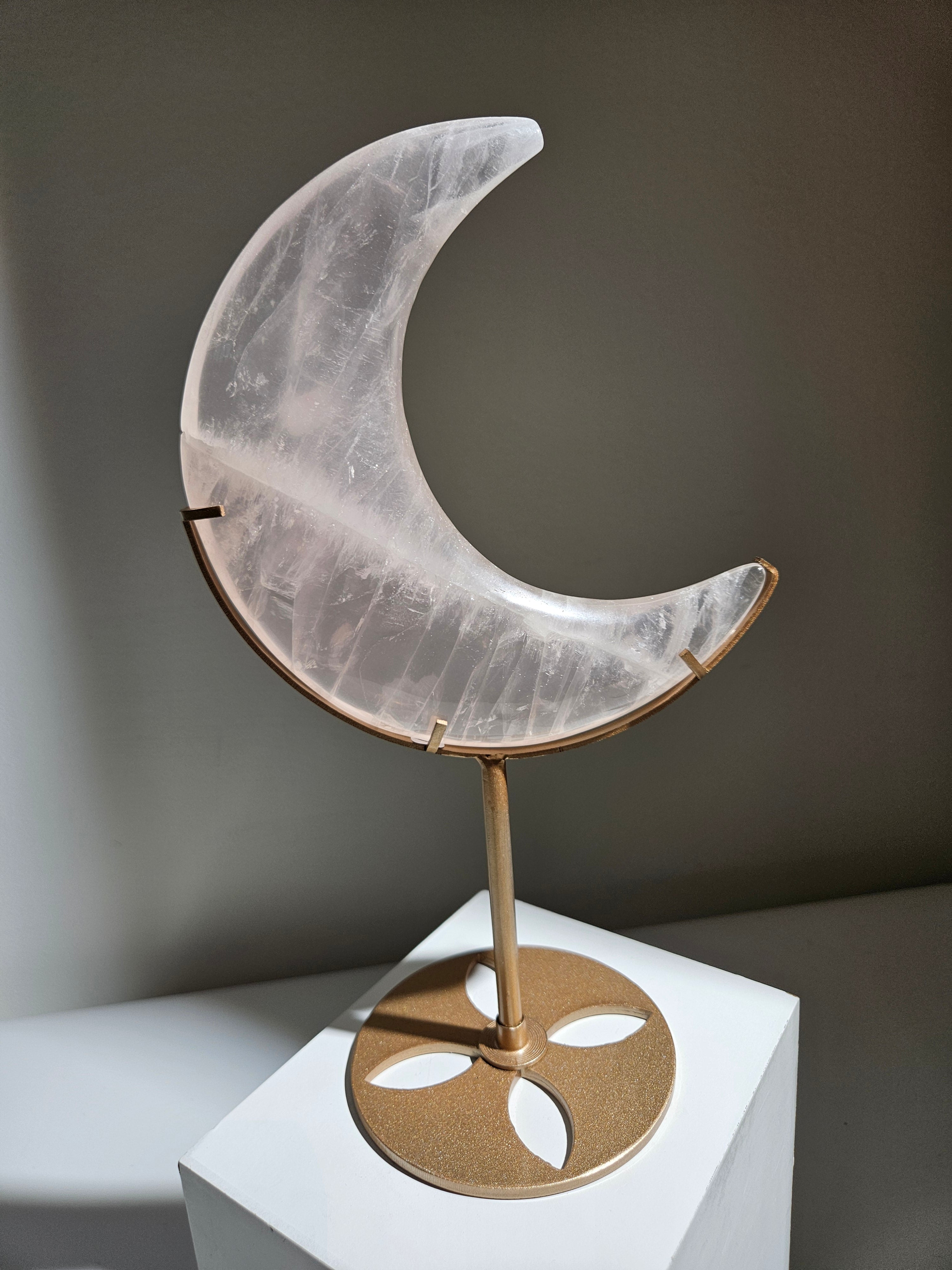 Rose Quartz Moon on Stand 002