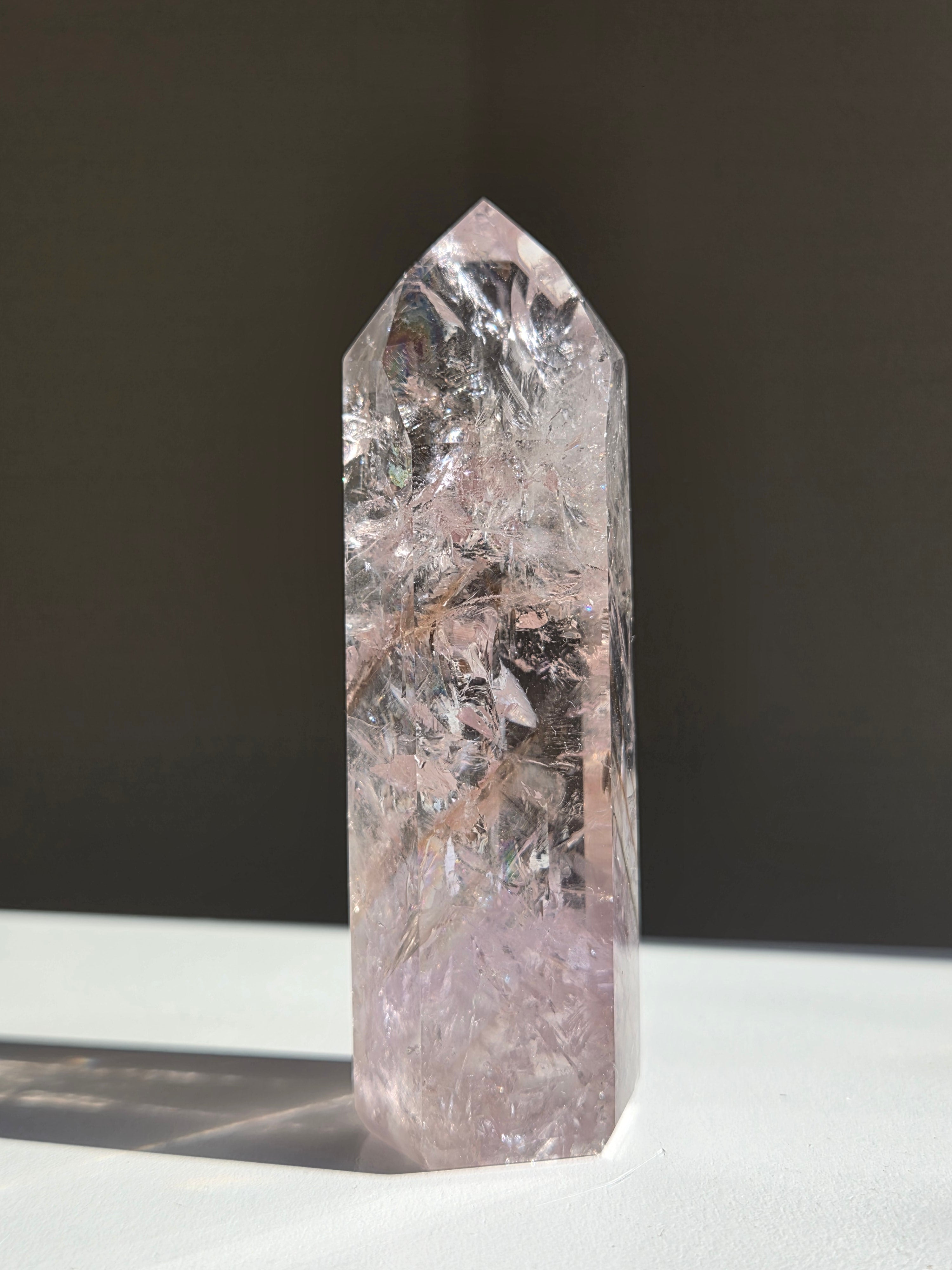 UV reactive Amethyst Tower 017