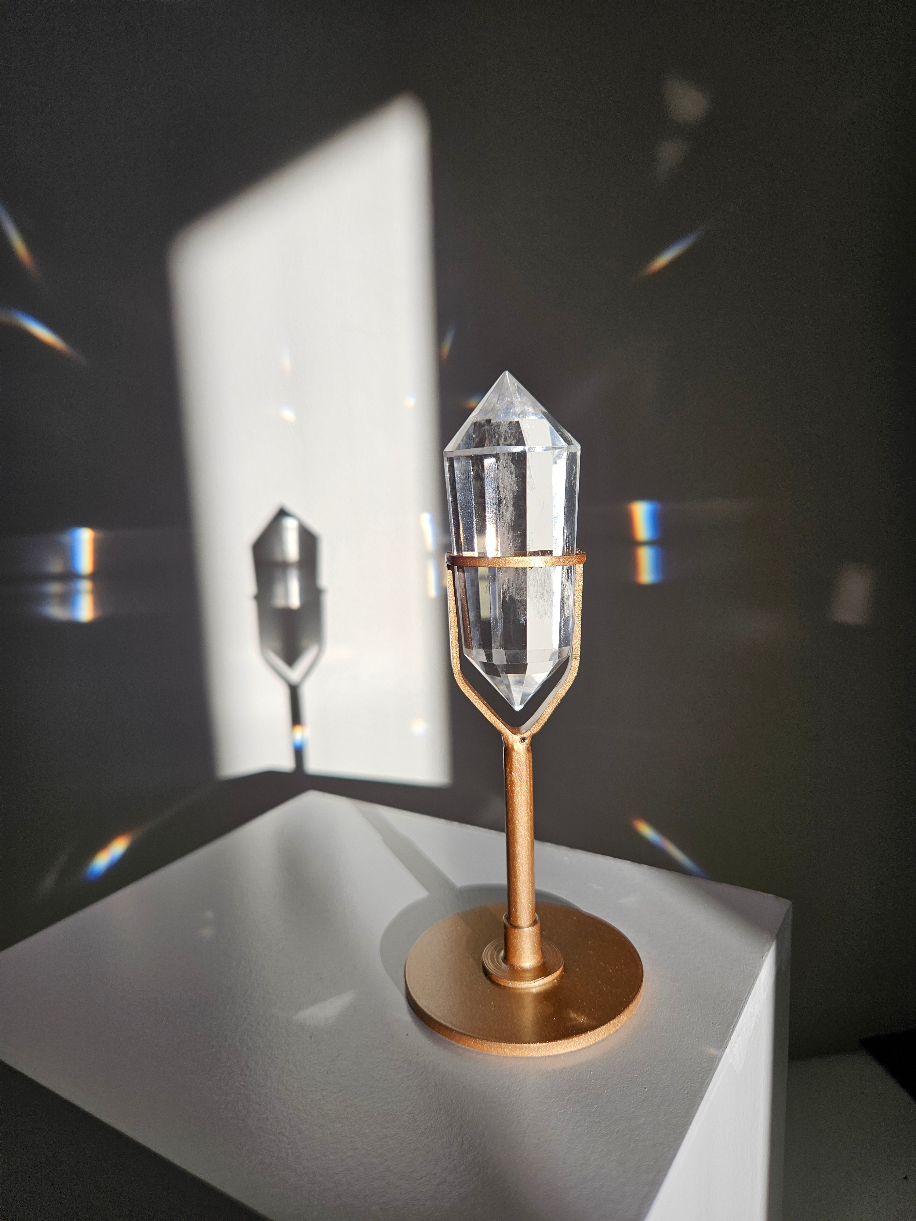 Quartz Vogel on stand 003