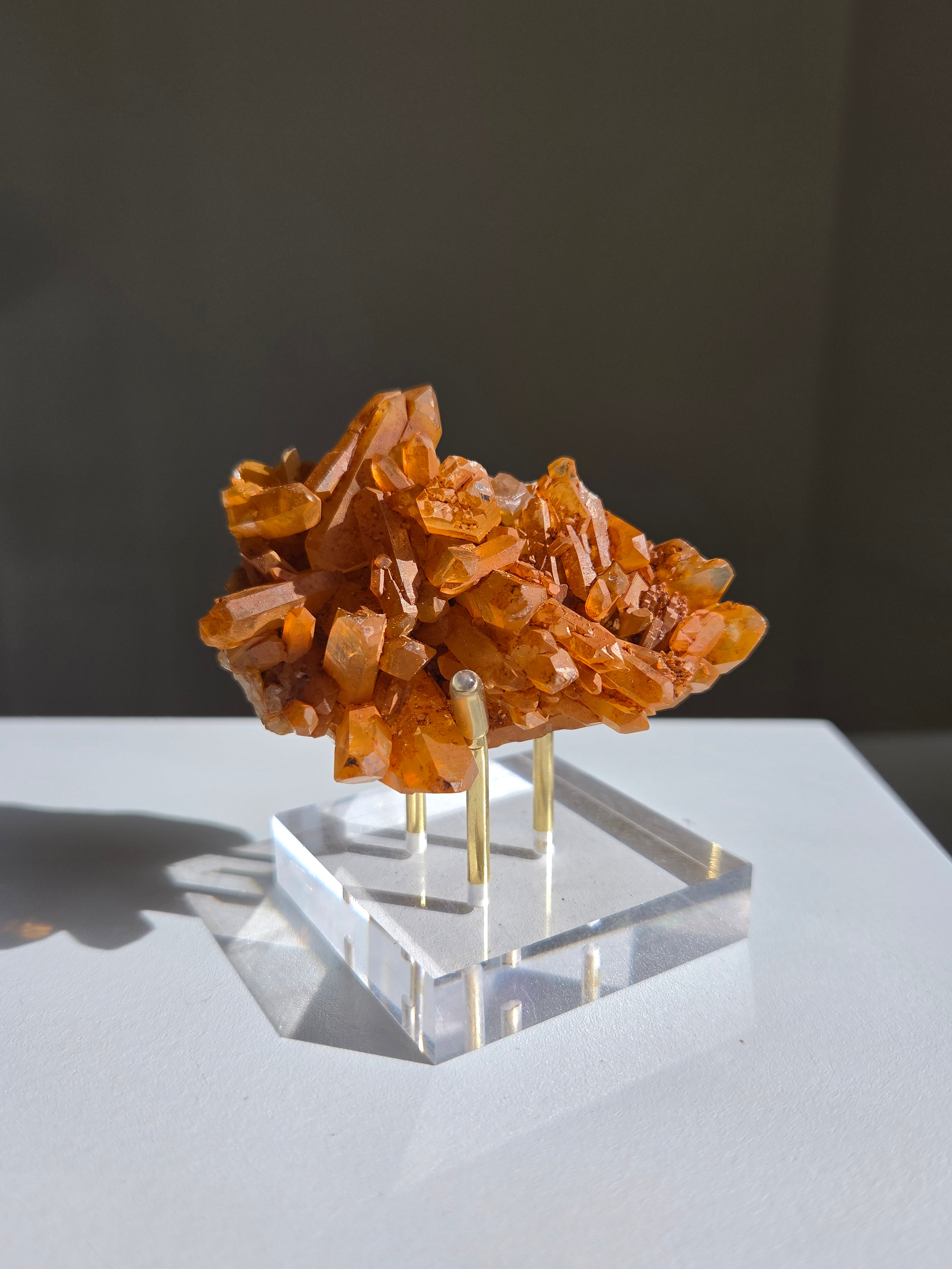Tangerine Quartz Cluster 004