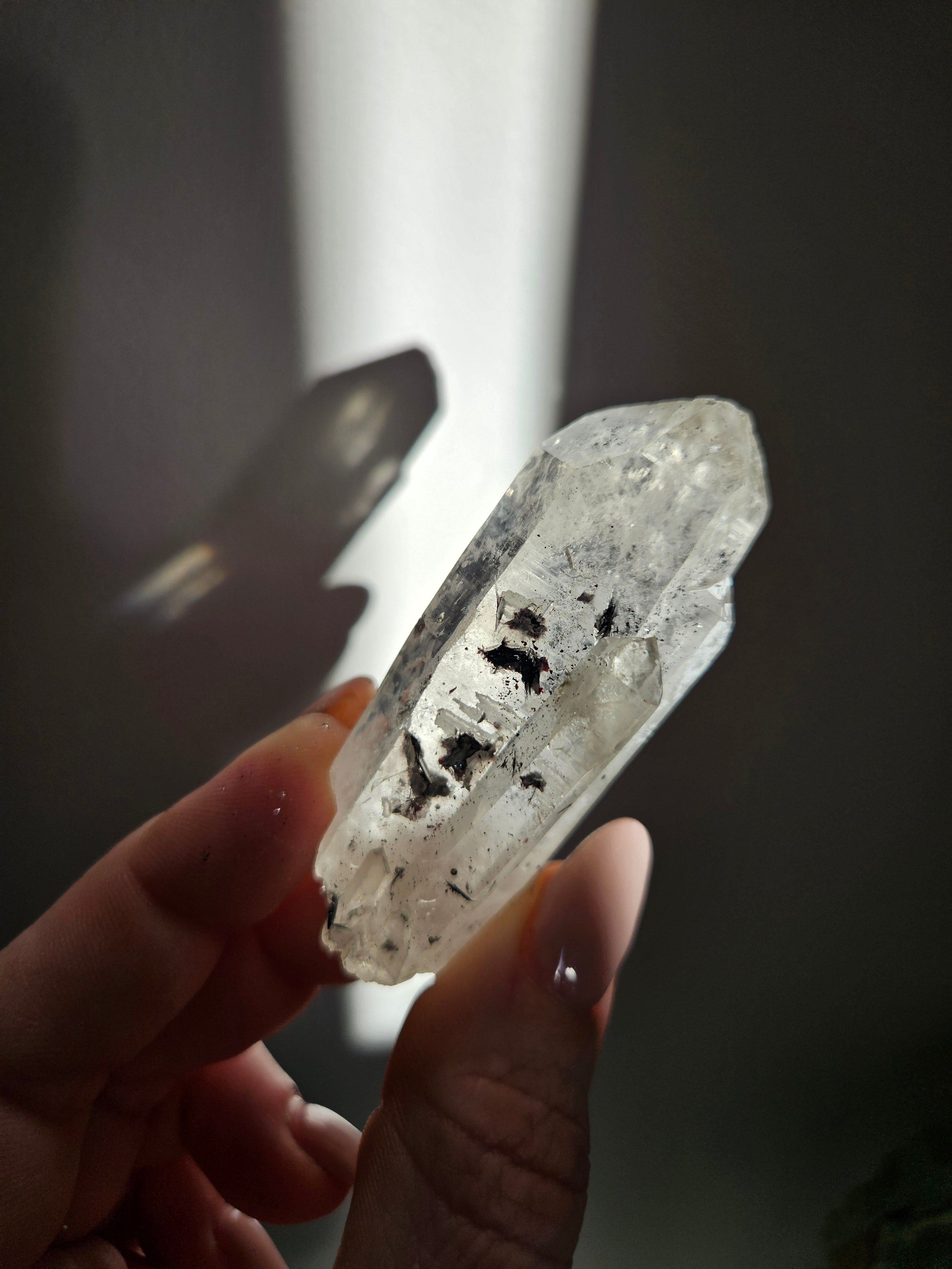 Quartz x Hematite Roses 008