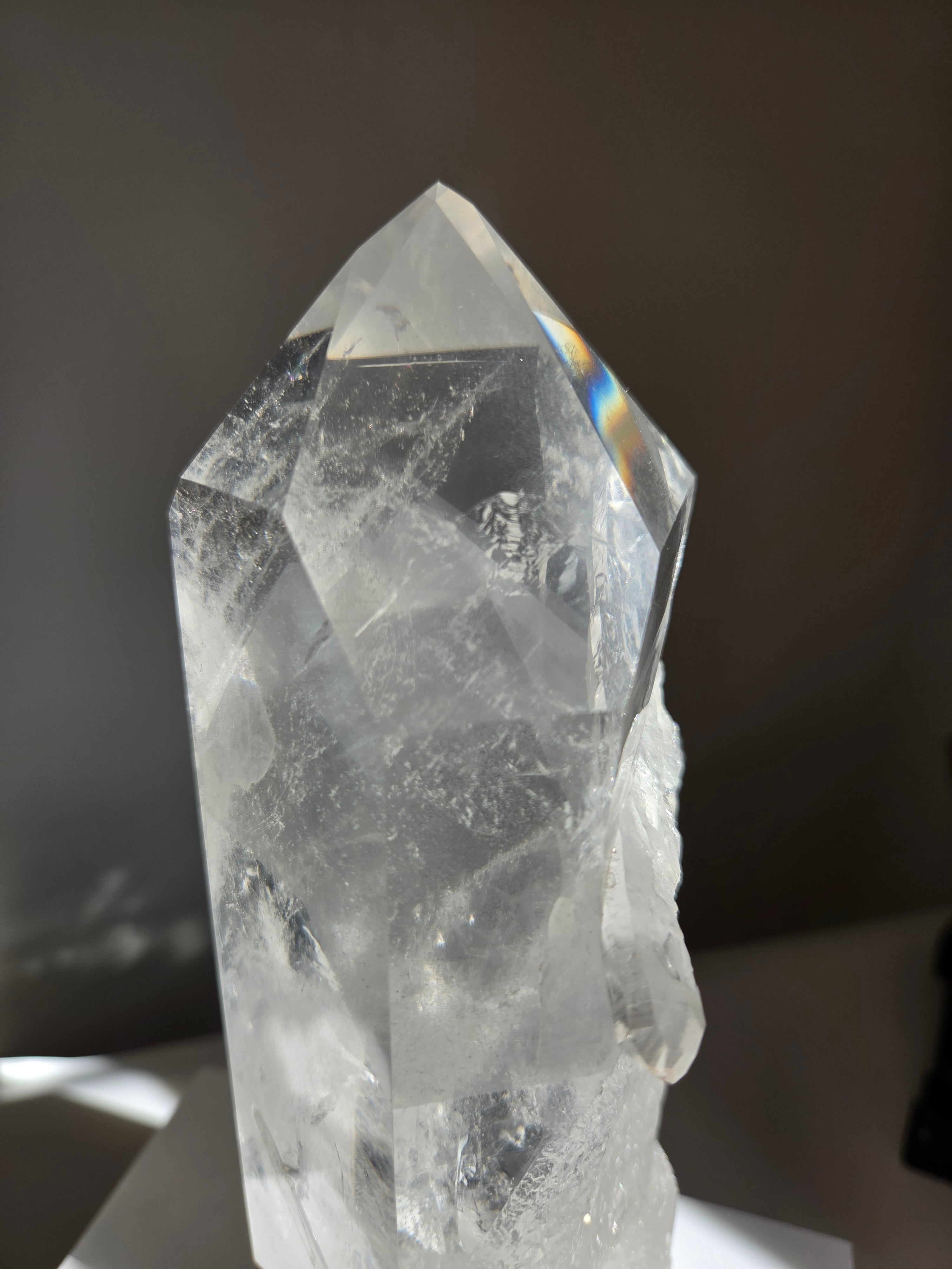 Grey Phantom Quartz Statement