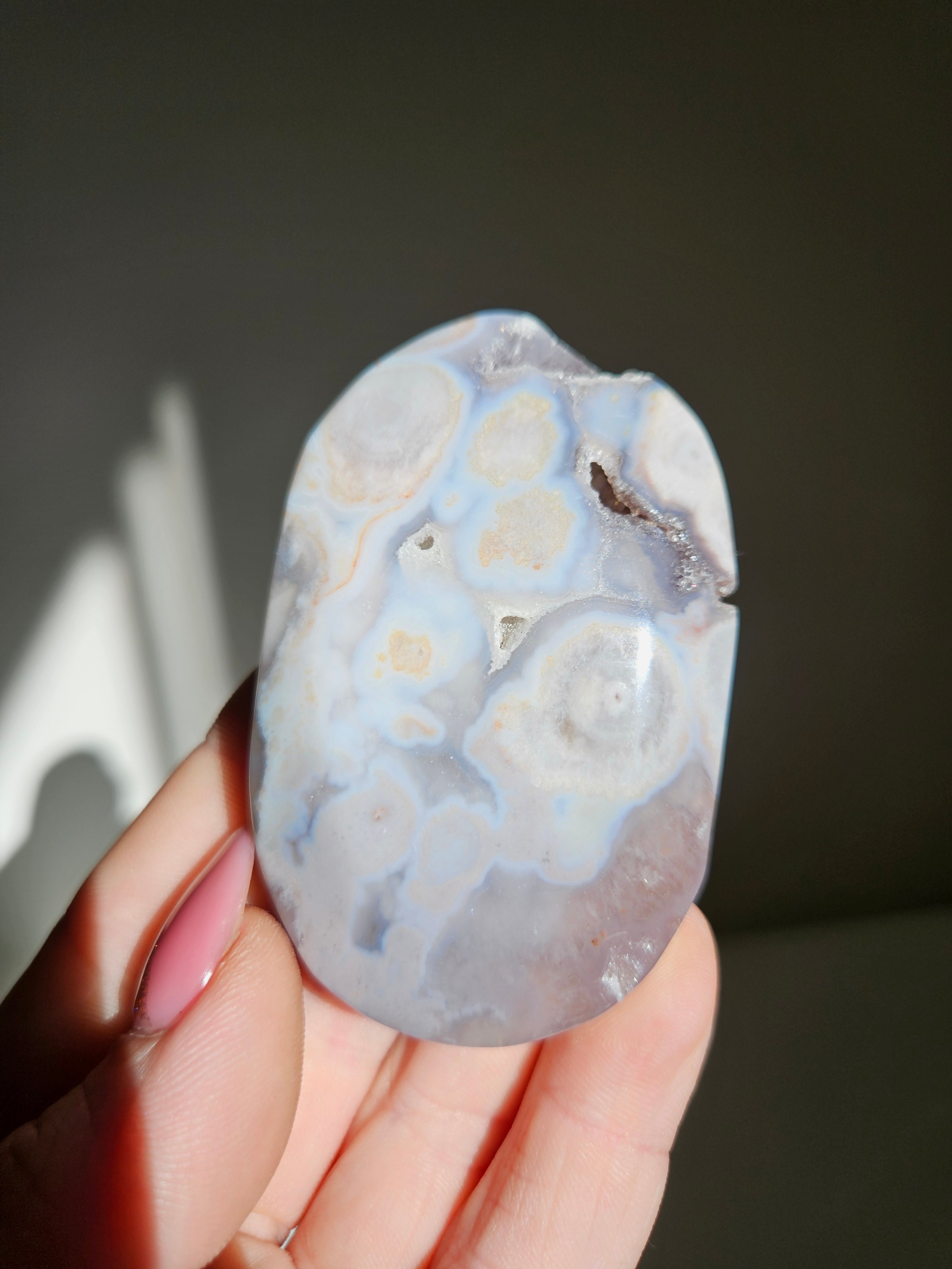 Flower Agate Palmstone 019