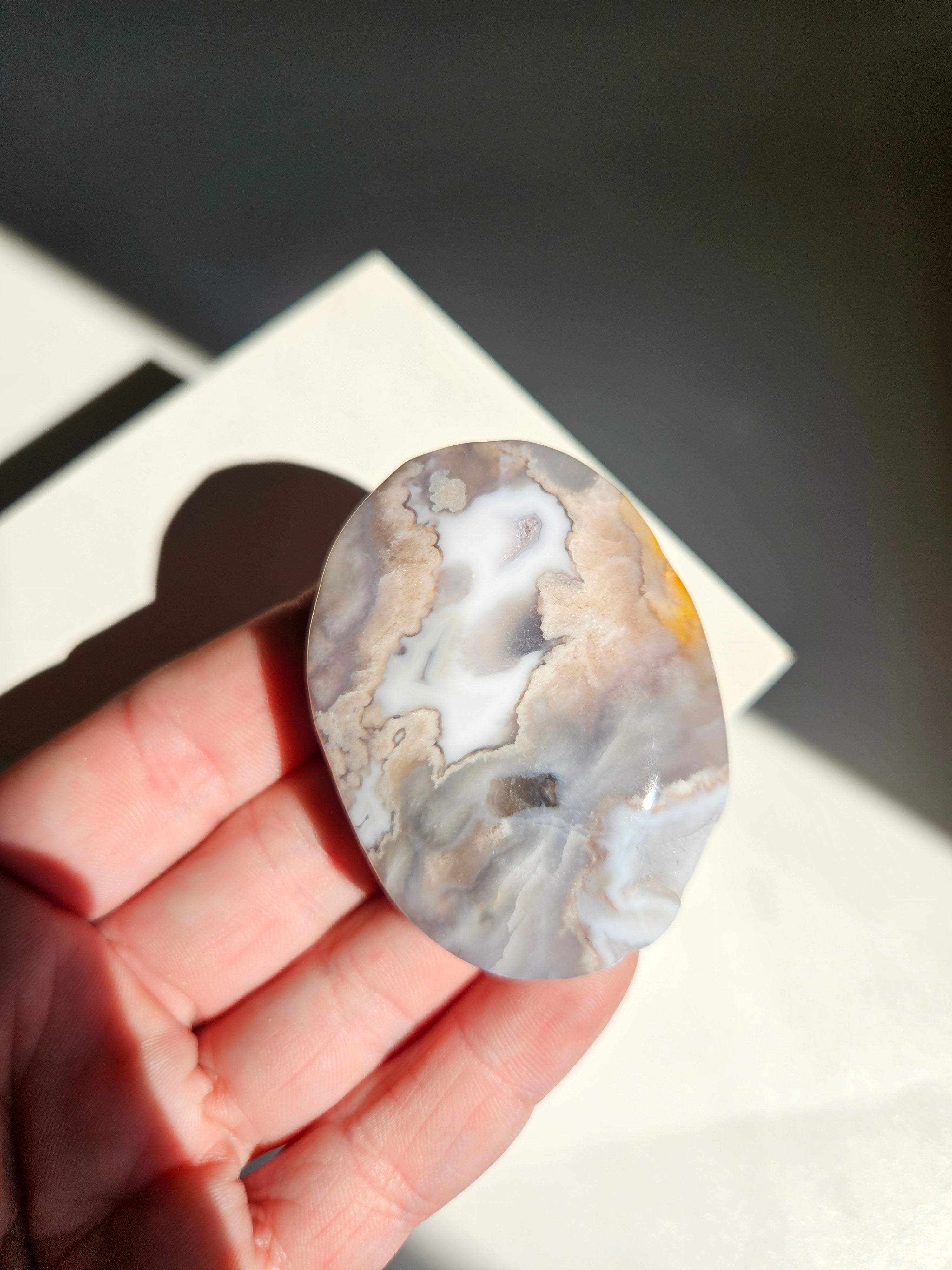 Flower Agate Palmstone 003