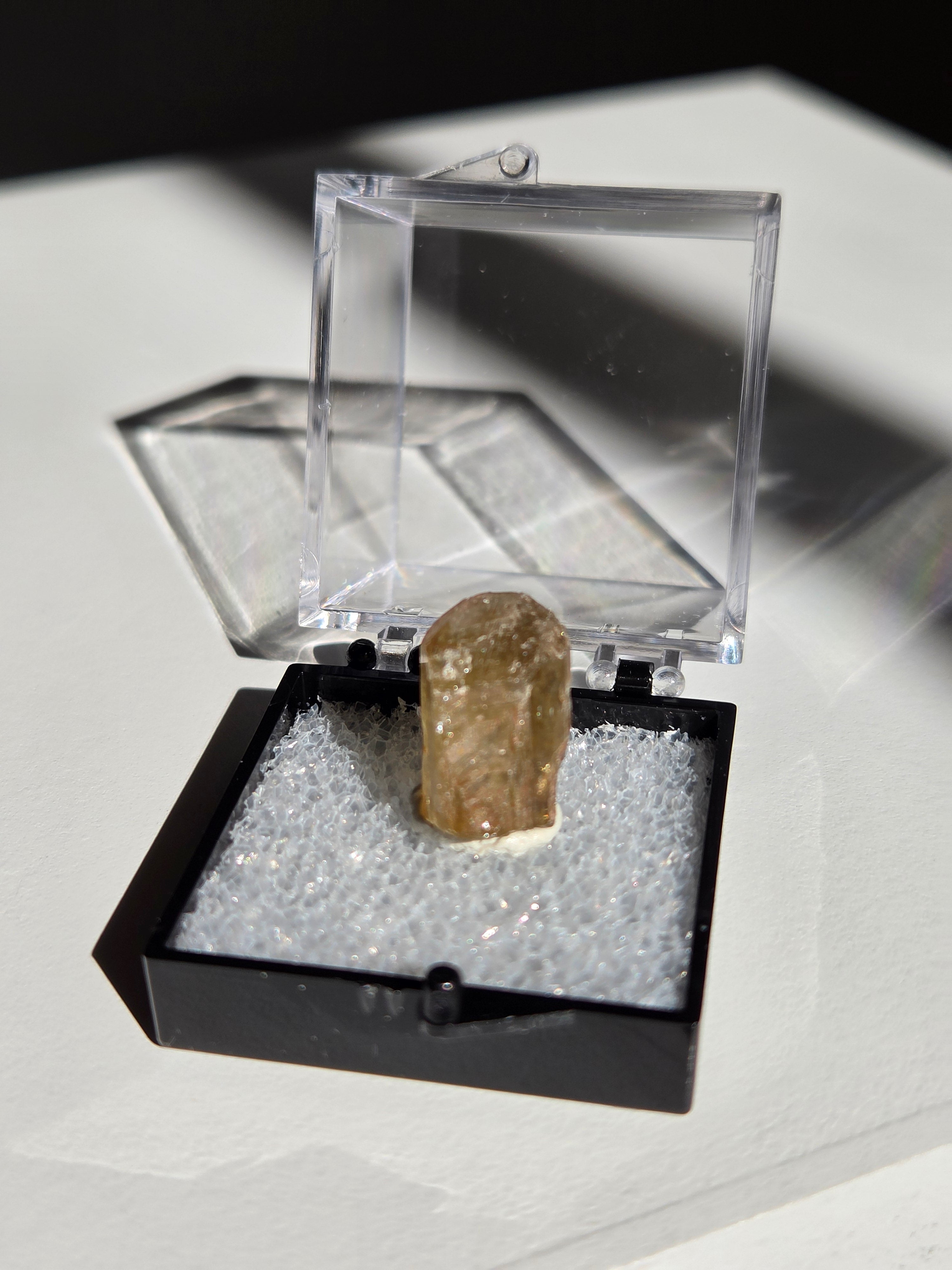 Golden Apatite x Hematite 001