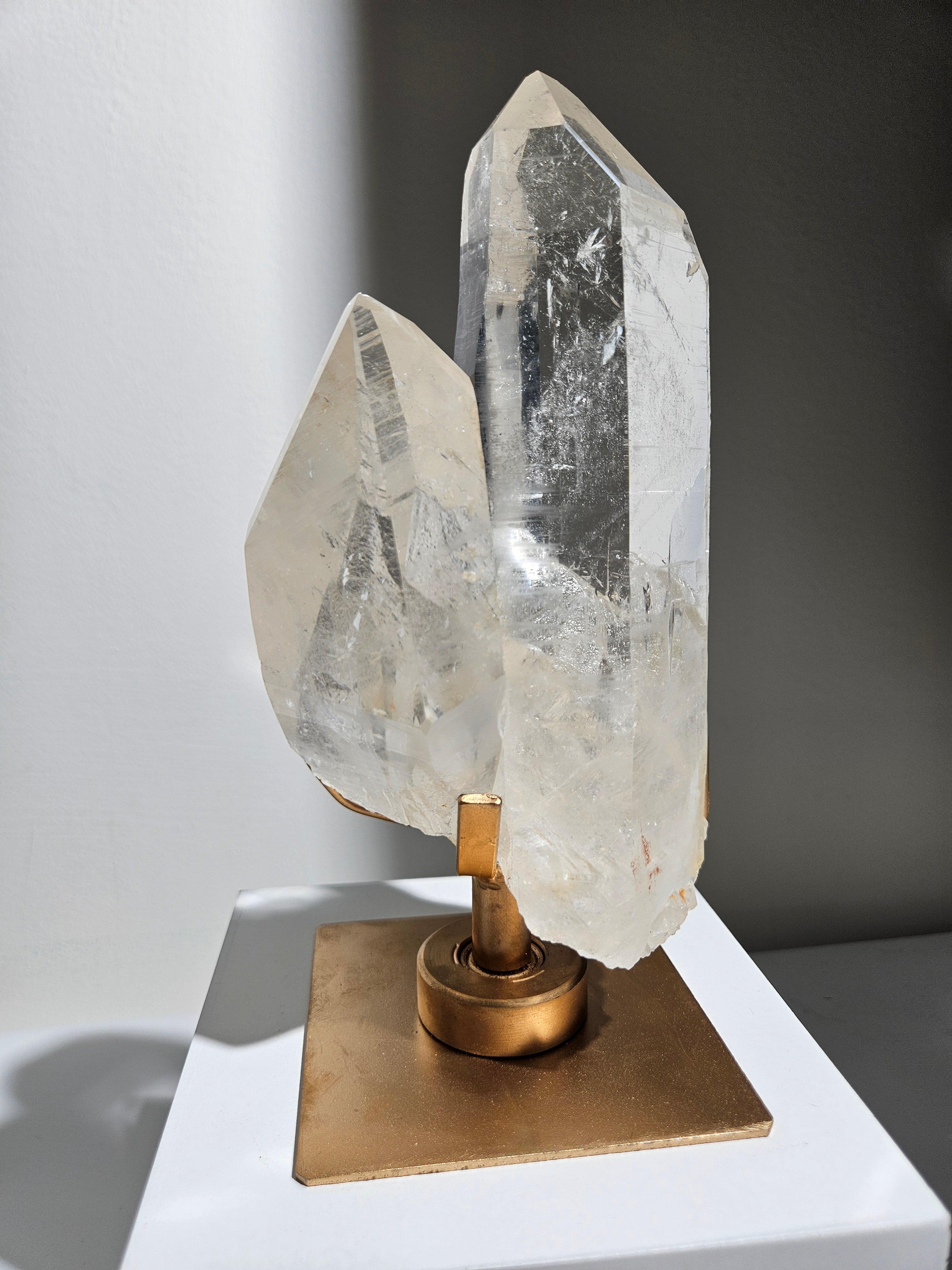 Lemurian Quartz Spinning Statement 004
