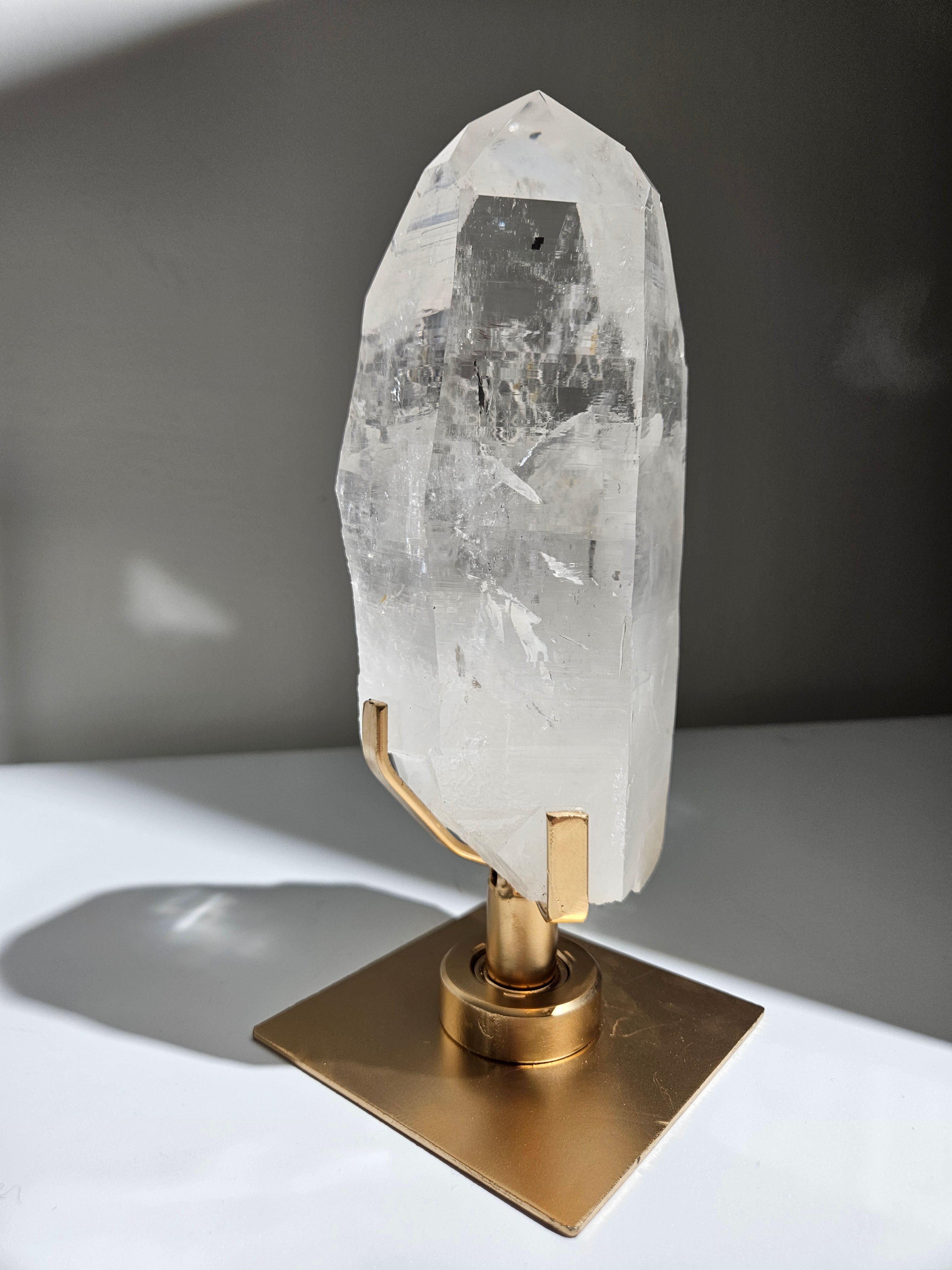 Lemurian Quartz Spinning Statement 001