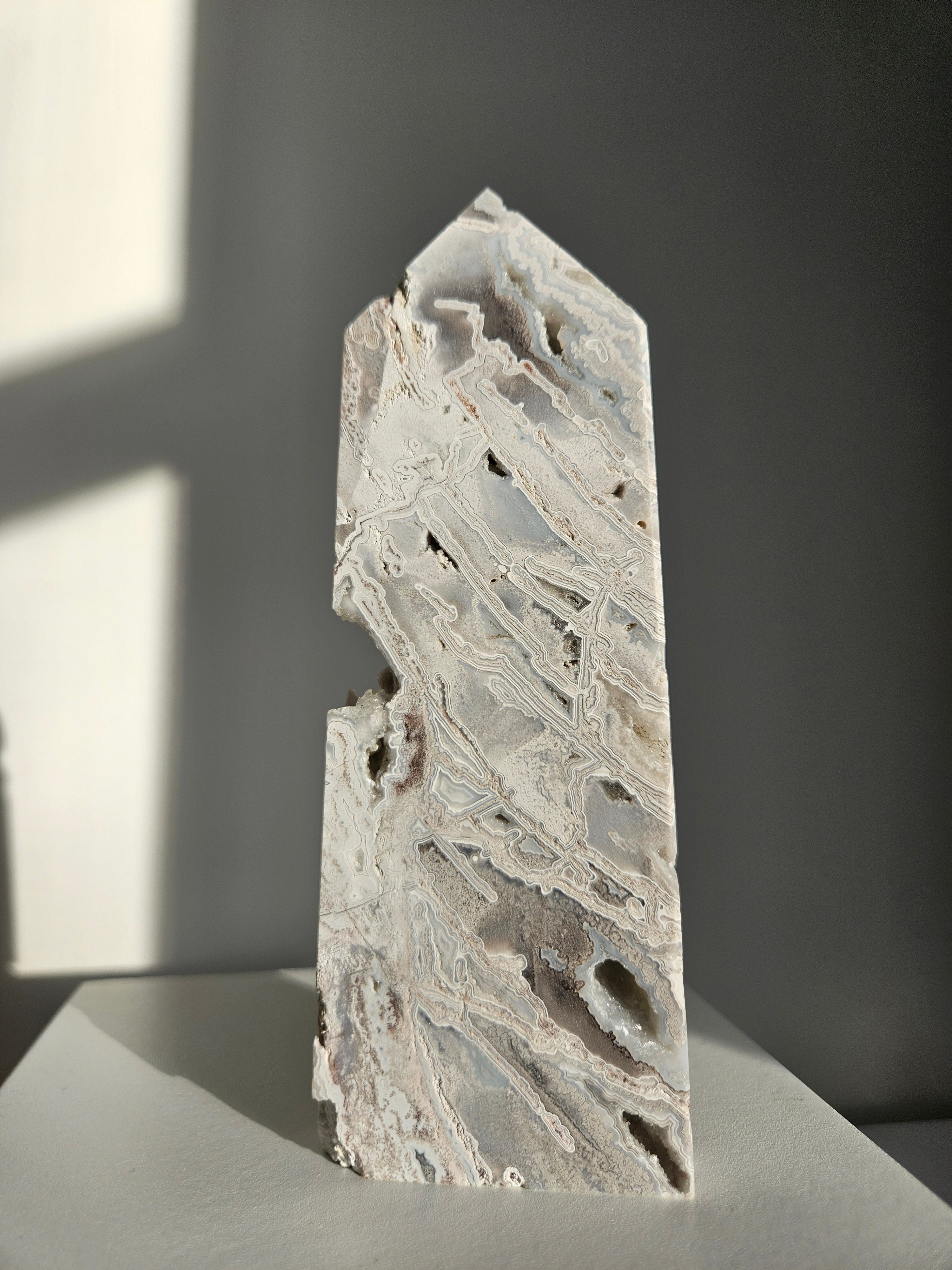 Crazy Lace Agate Tower 001