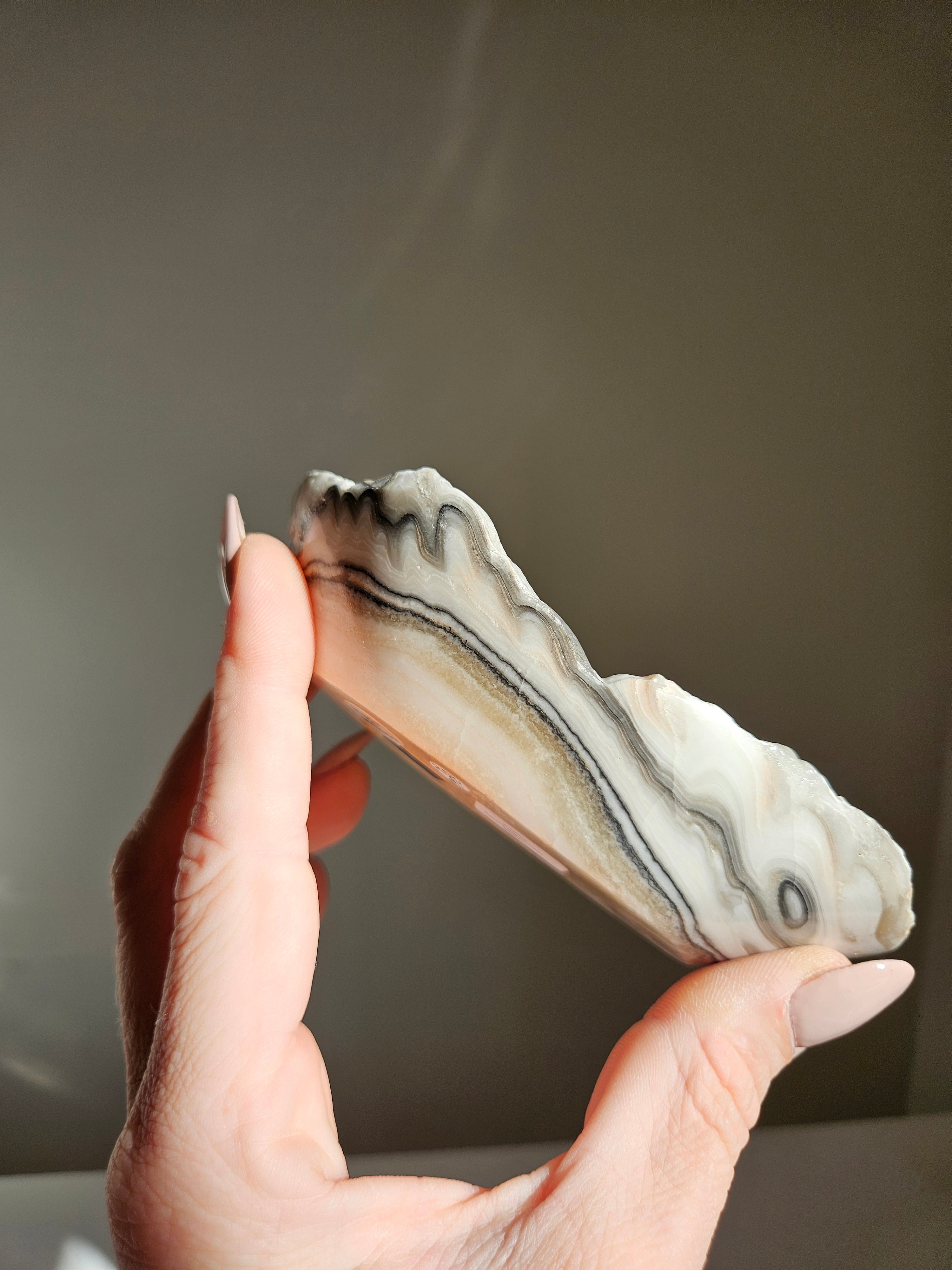 Banded Calcite Bowl 004