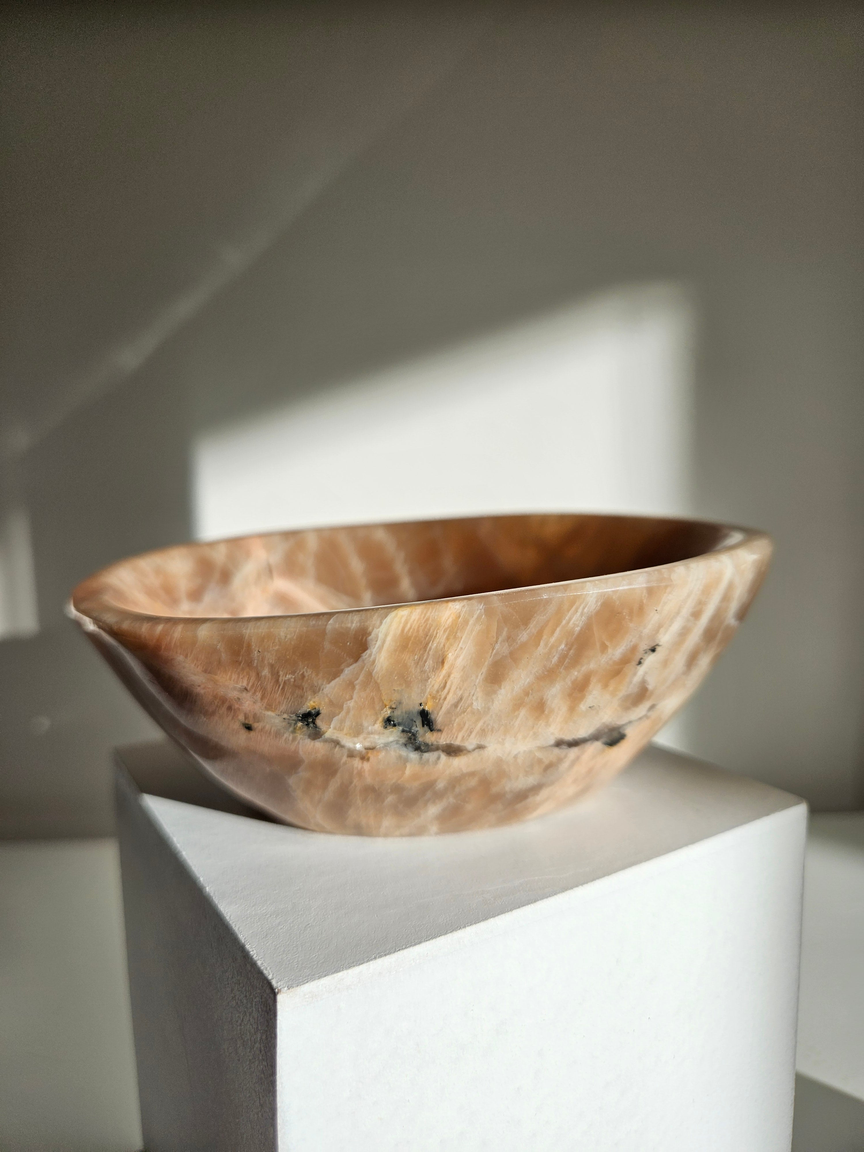 Peach Moonstone x Smoky Quartz Bowl 001