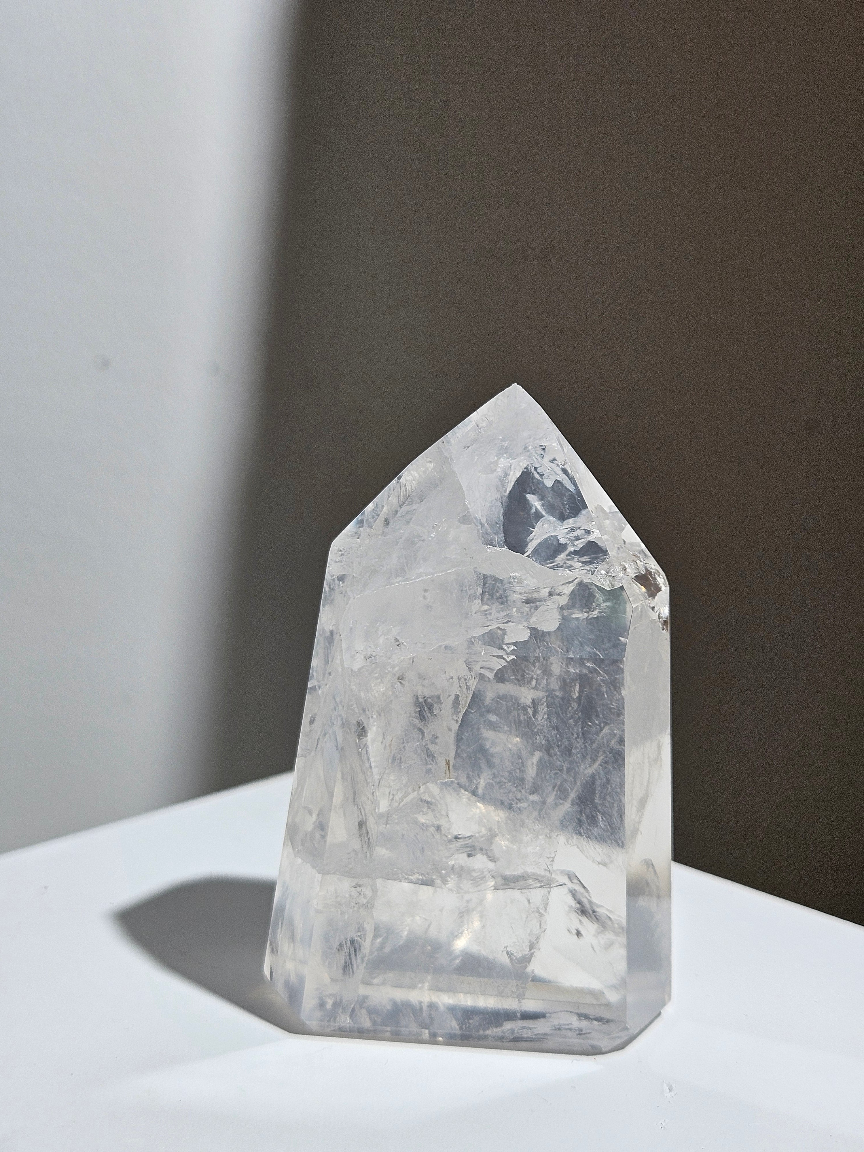 Girasol Quartz Tower 010