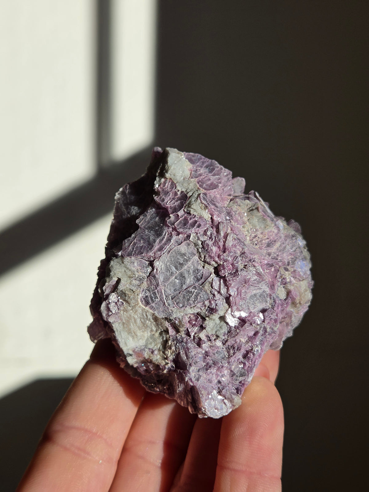 Raw Gem Lepidolite 001