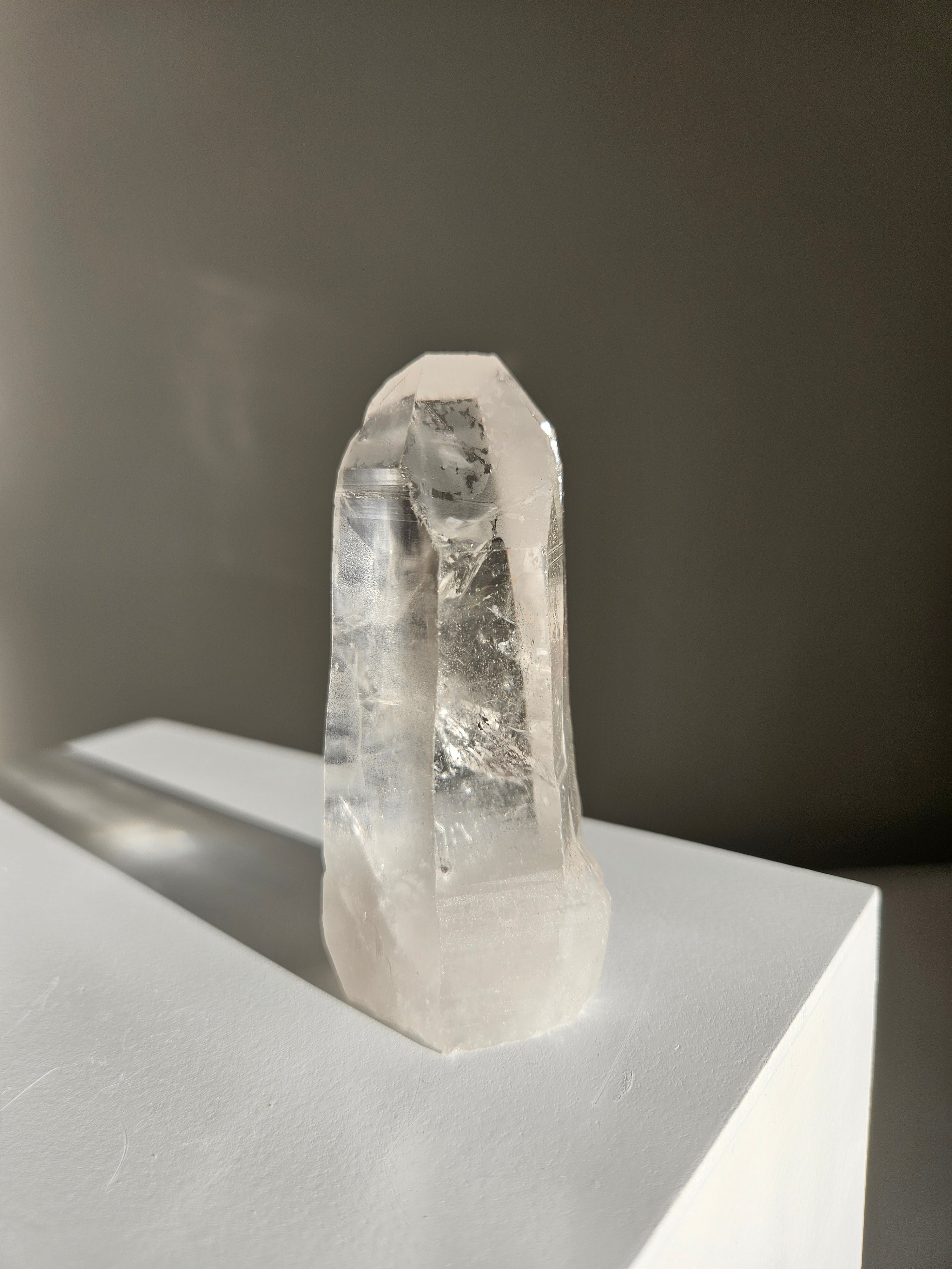 Semipolished Quartz Tower 008