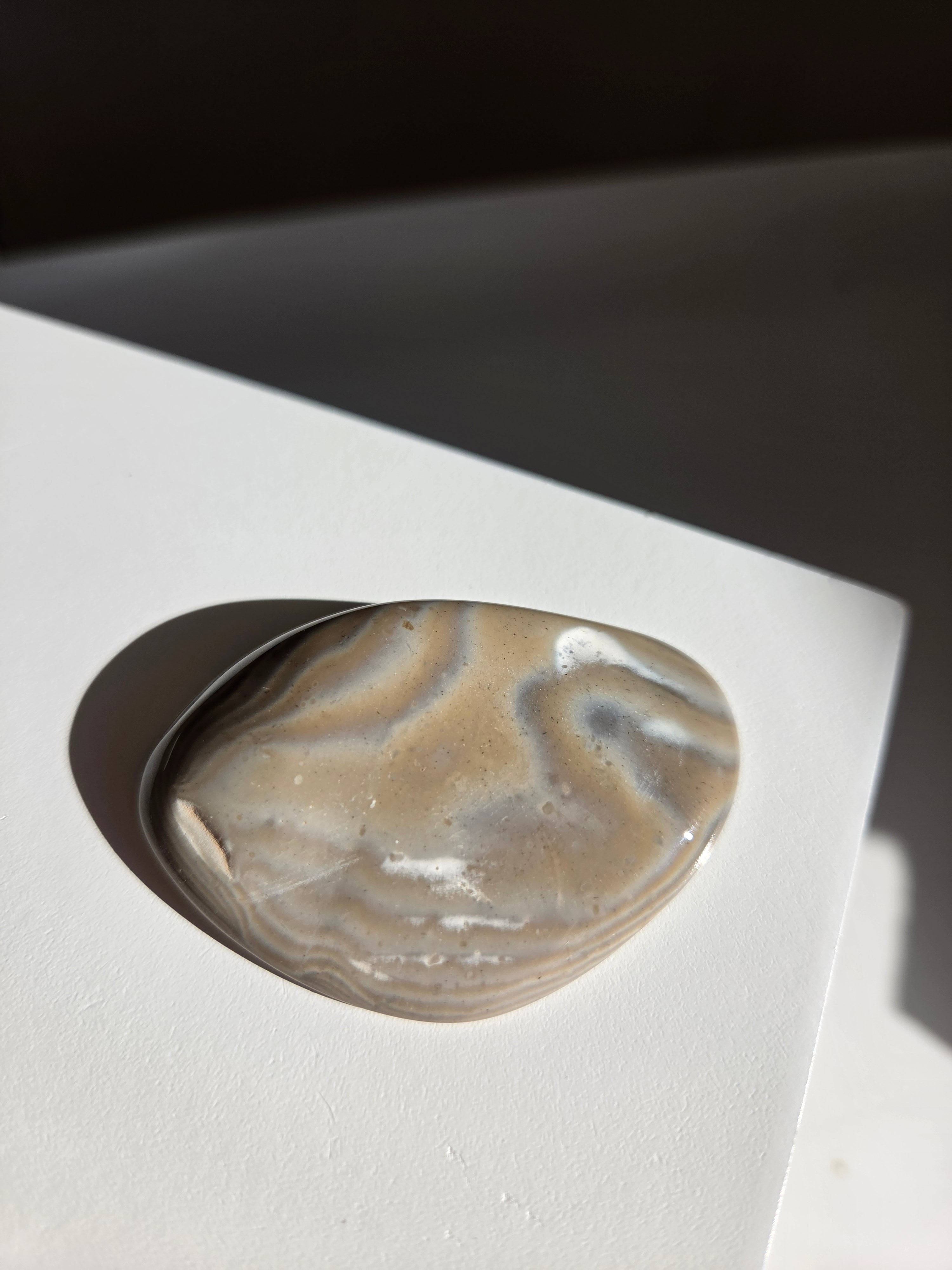 Polished Flint Flat 001