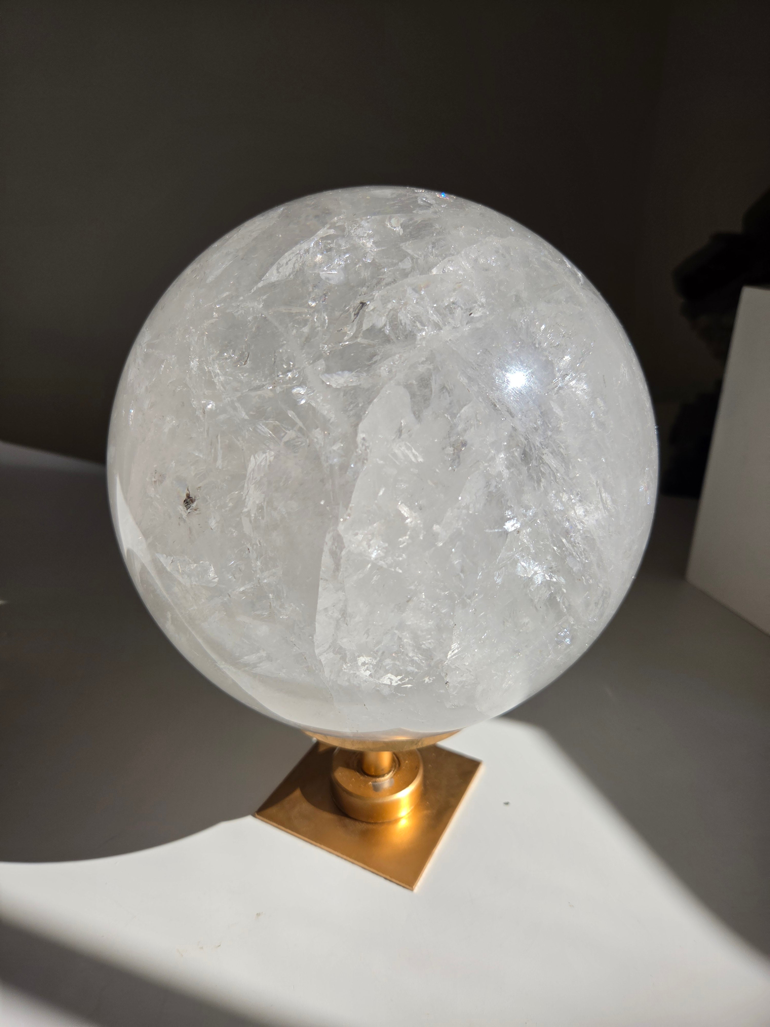 Quartz Statement Sphere