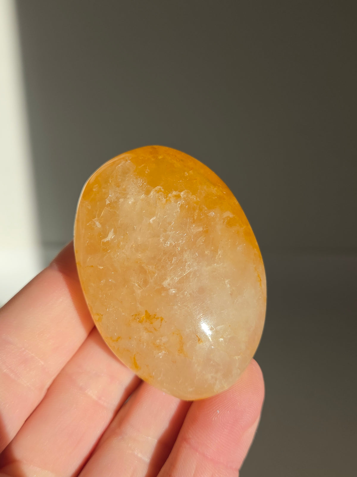 Golden Healer Palmstone 002