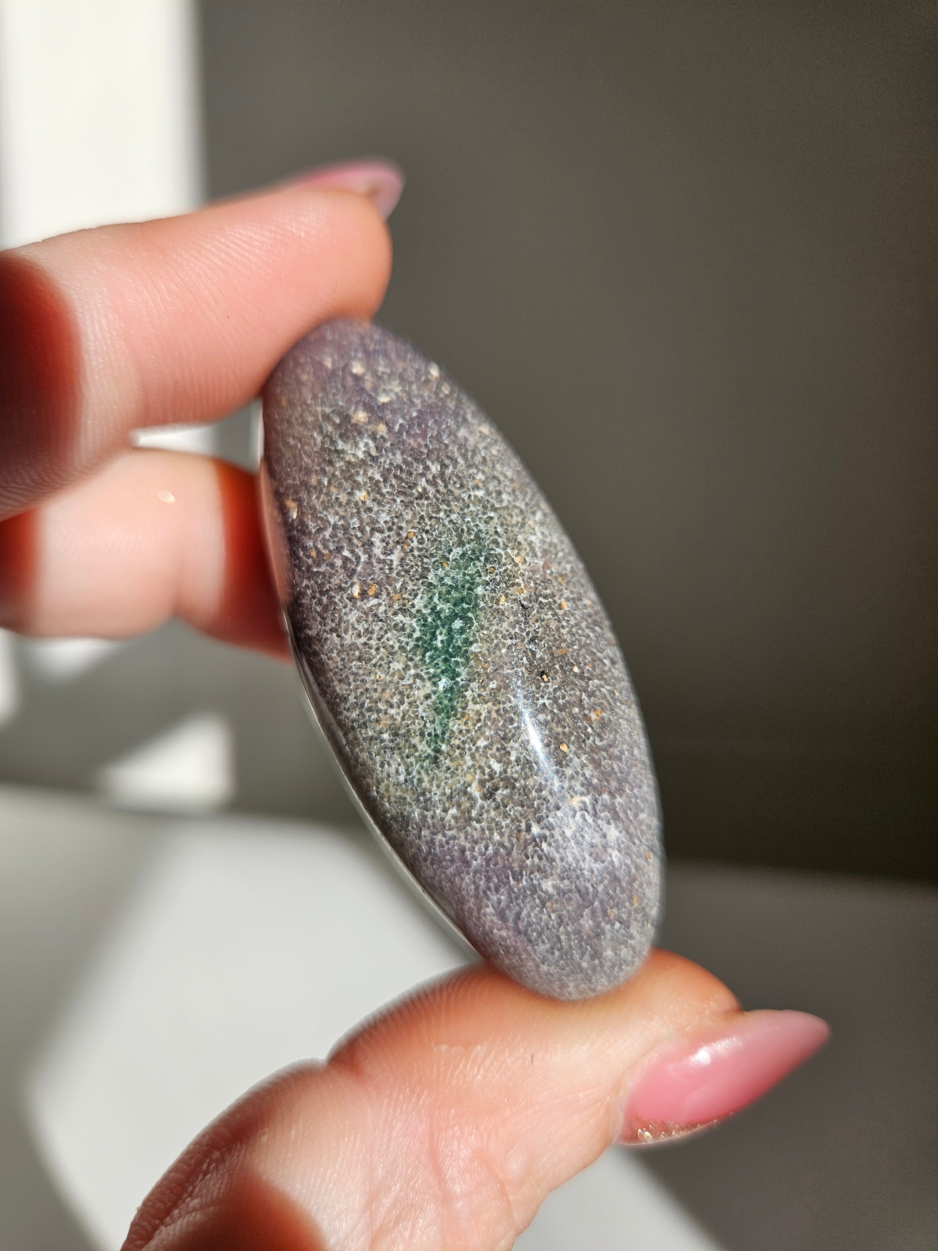 Grape Agate Shiva 005