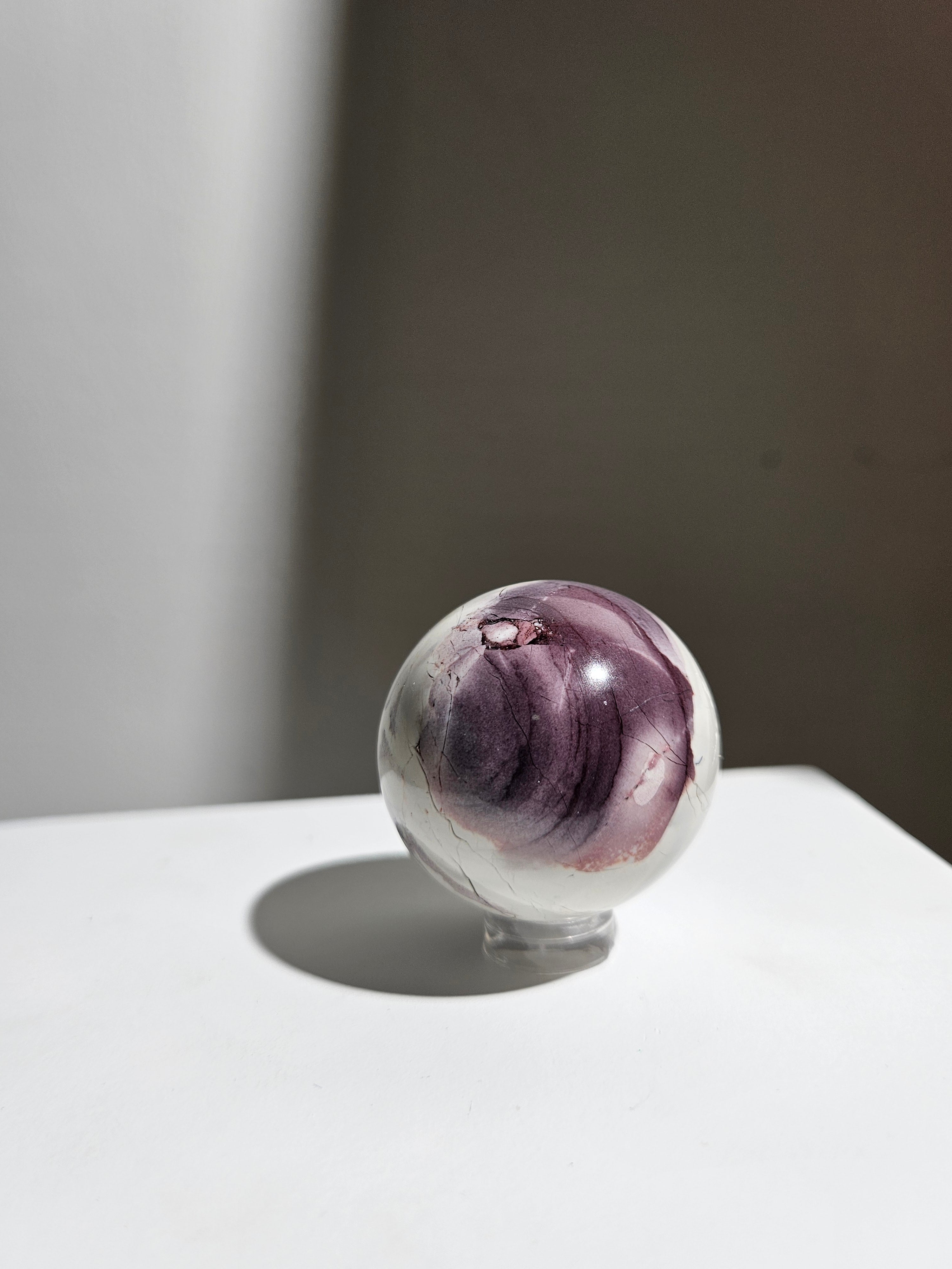 Hyacinth jasper sphere 002