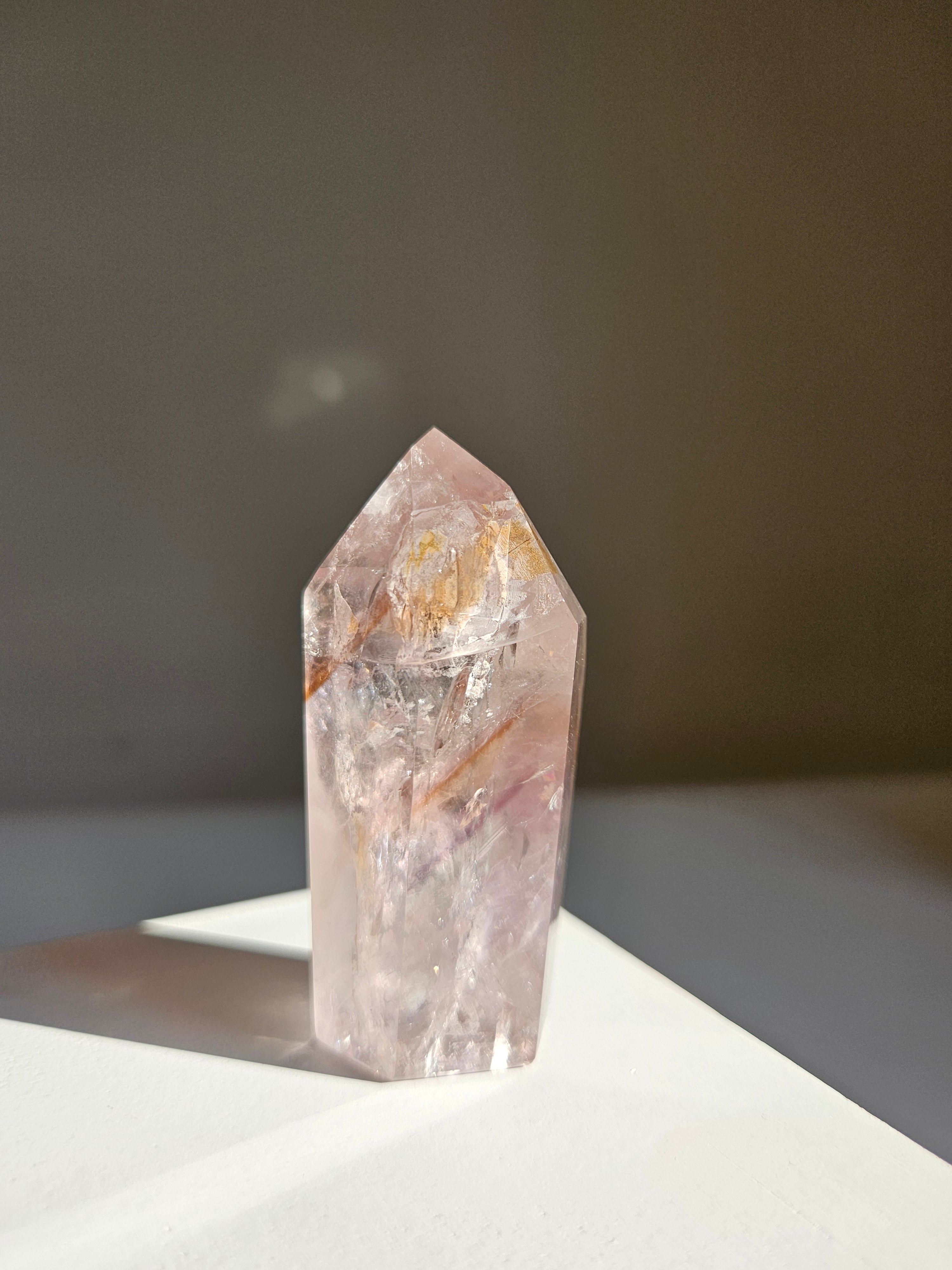 UV reactive Amethyst Tower 009