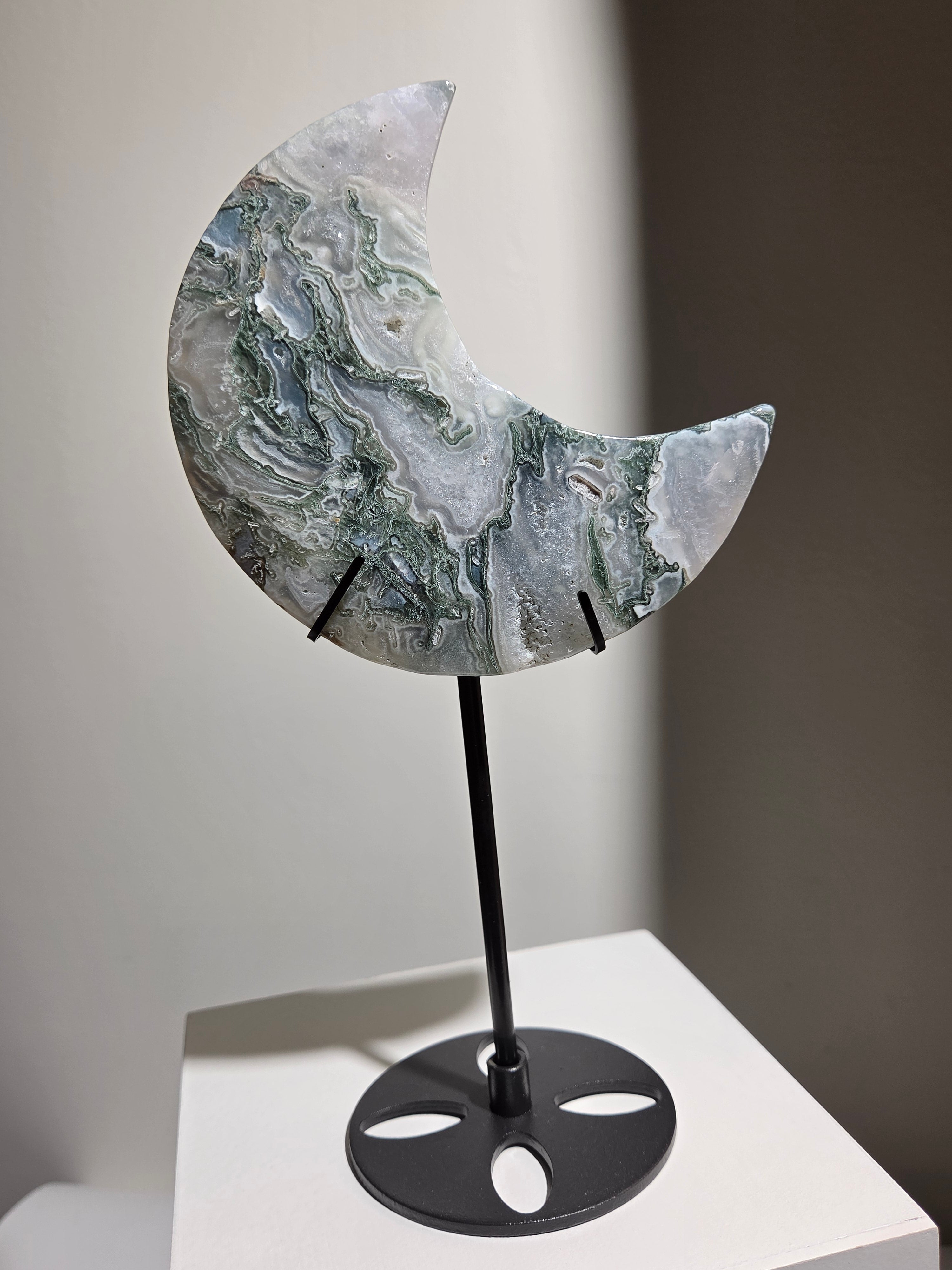 Moss Agate Moon 005