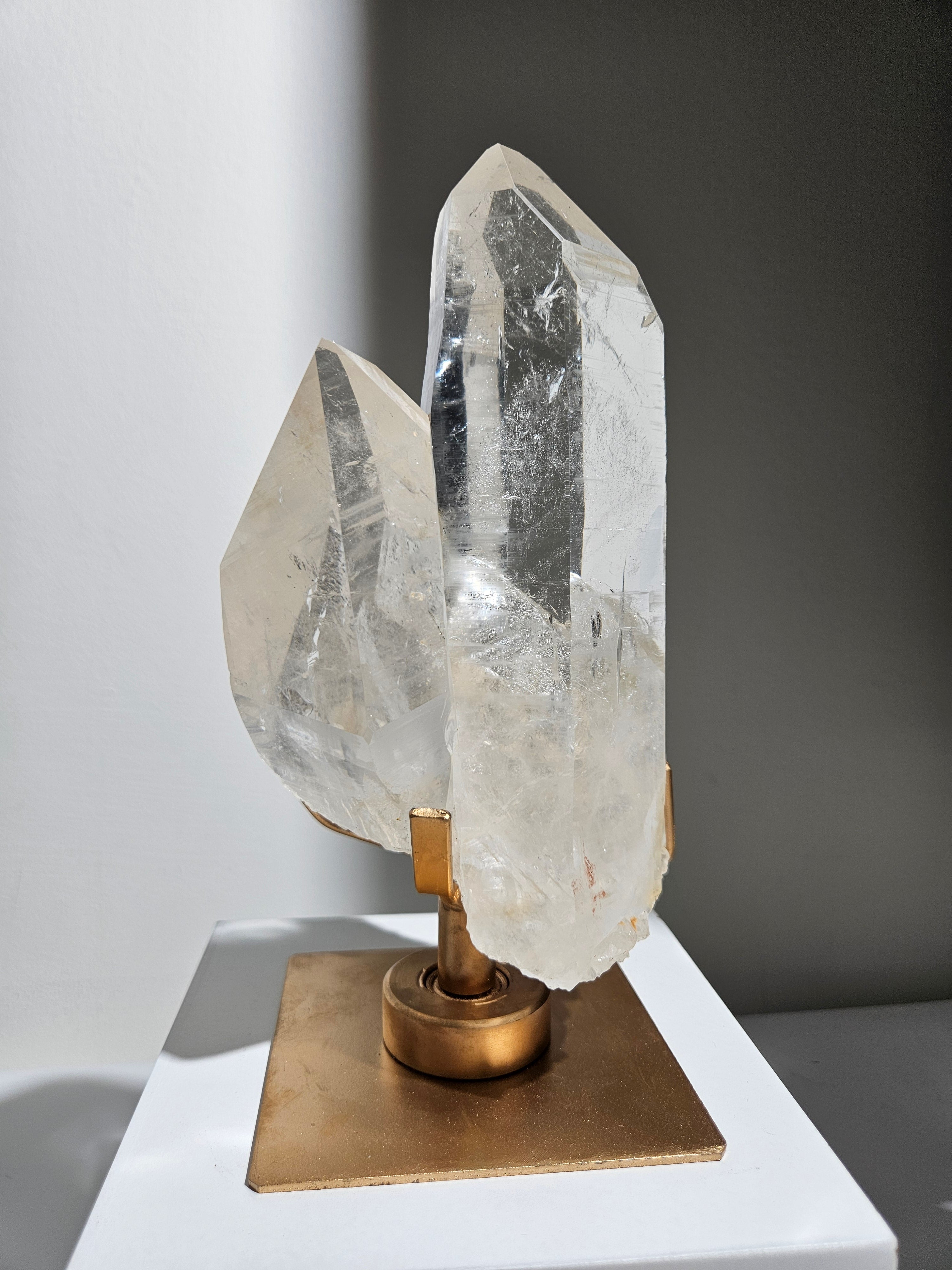 Lemurian Quartz Spinning Statement 004
