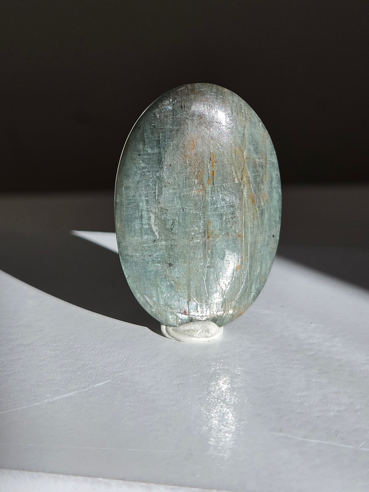 Green Kyanite Mini Palm 005